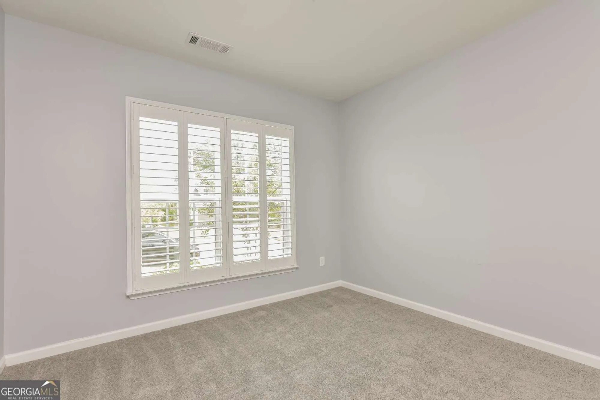 Property Slideshow image 12 of 16 | 405 golden rod ct, Griffin, GA, 30223