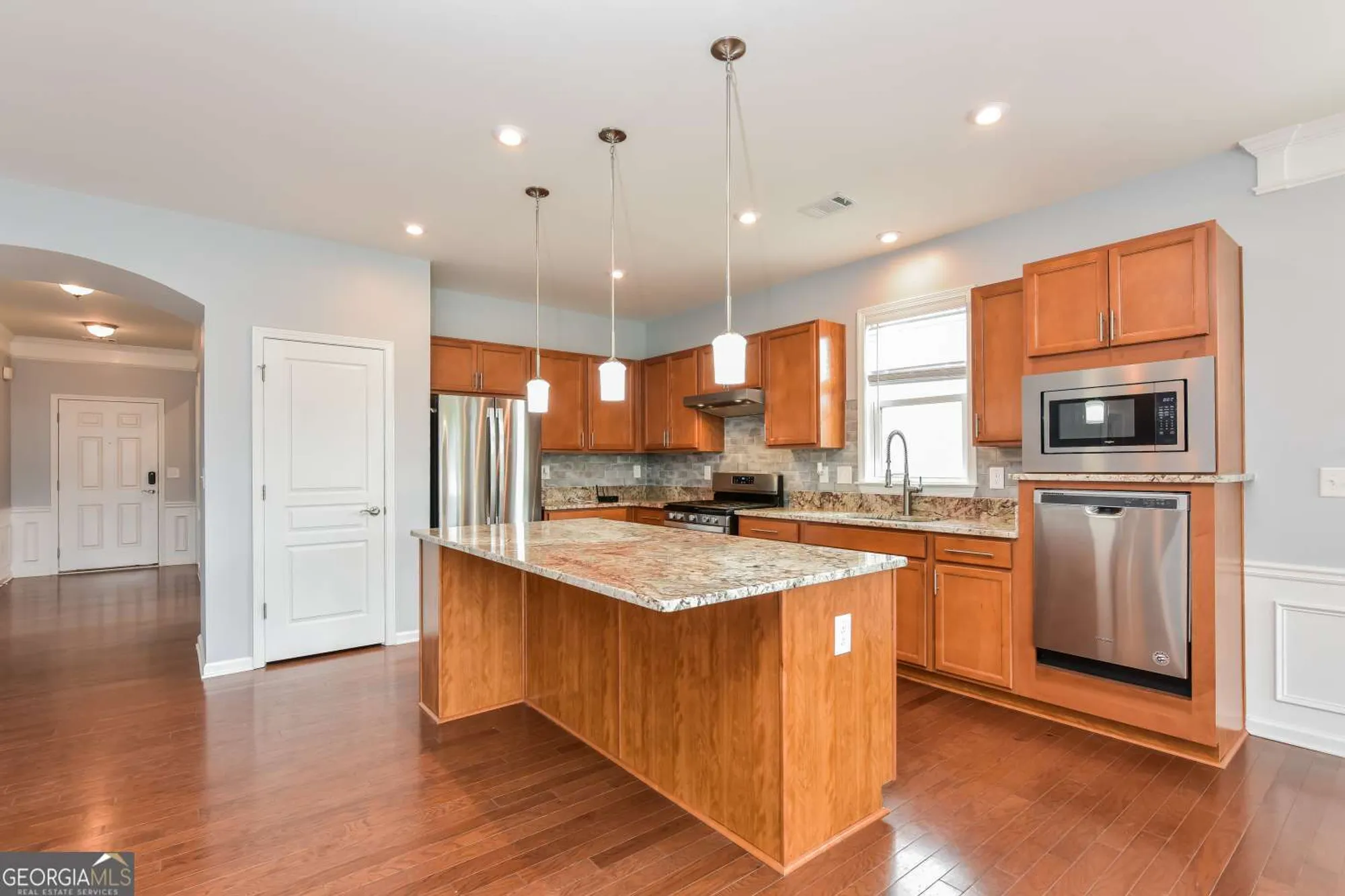 Property Slideshow image 5 of 16 | 405 golden rod ct, Griffin, GA, 30223