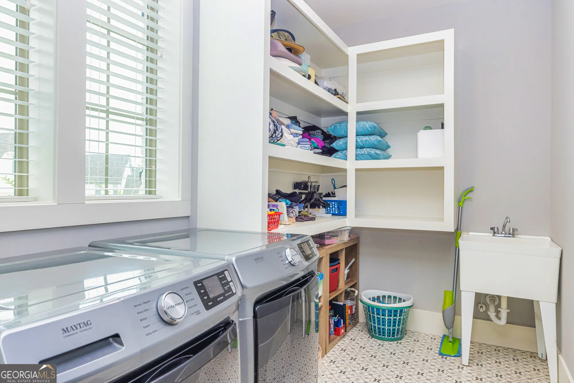 Property Slideshow image 18 of 39 | 75 arbor garden cir # 1, Newnan, GA, 30265