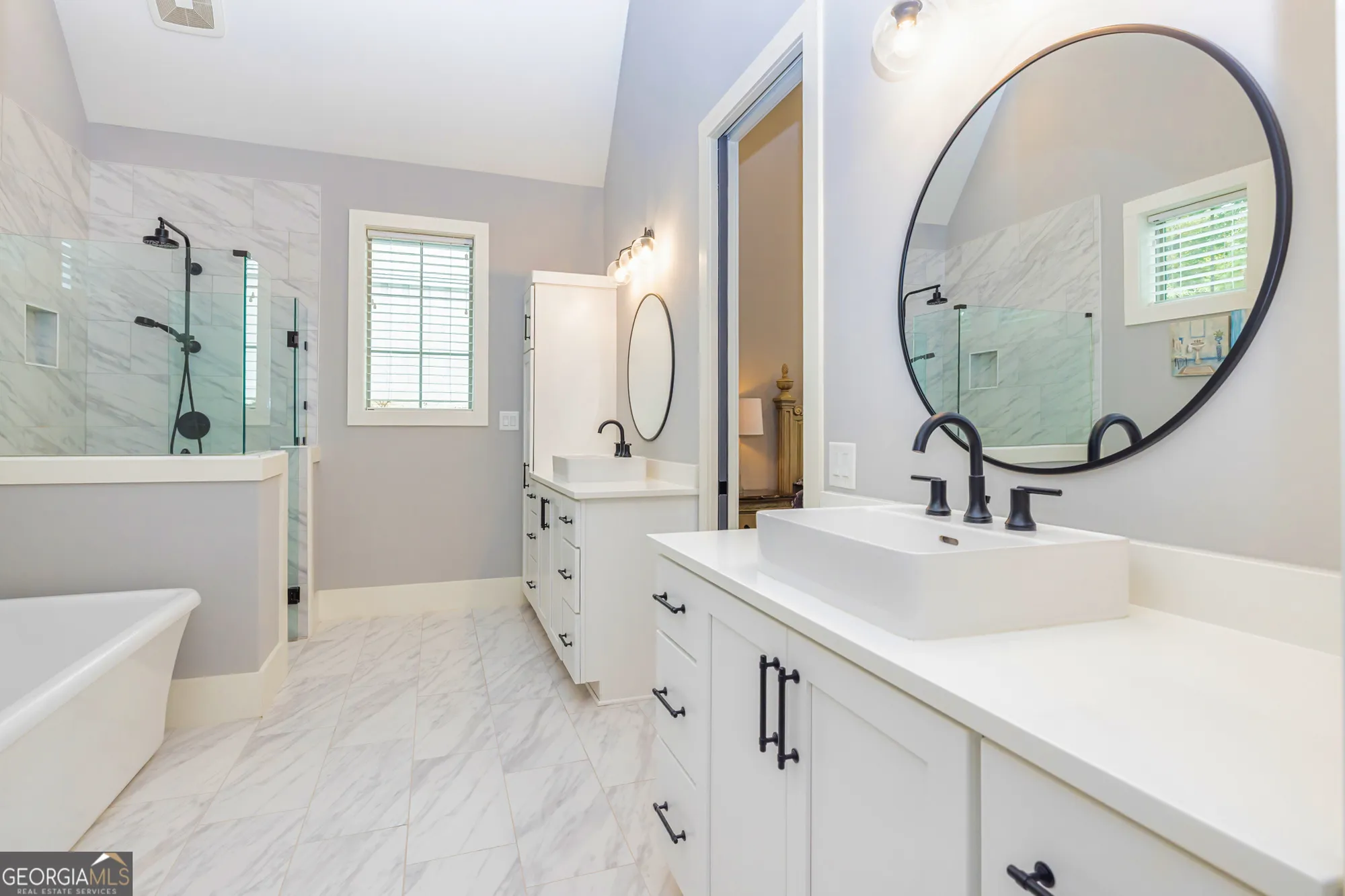 Property Slideshow image 25 of 39 | 75 arbor garden cir # 1, Newnan, GA, 30265