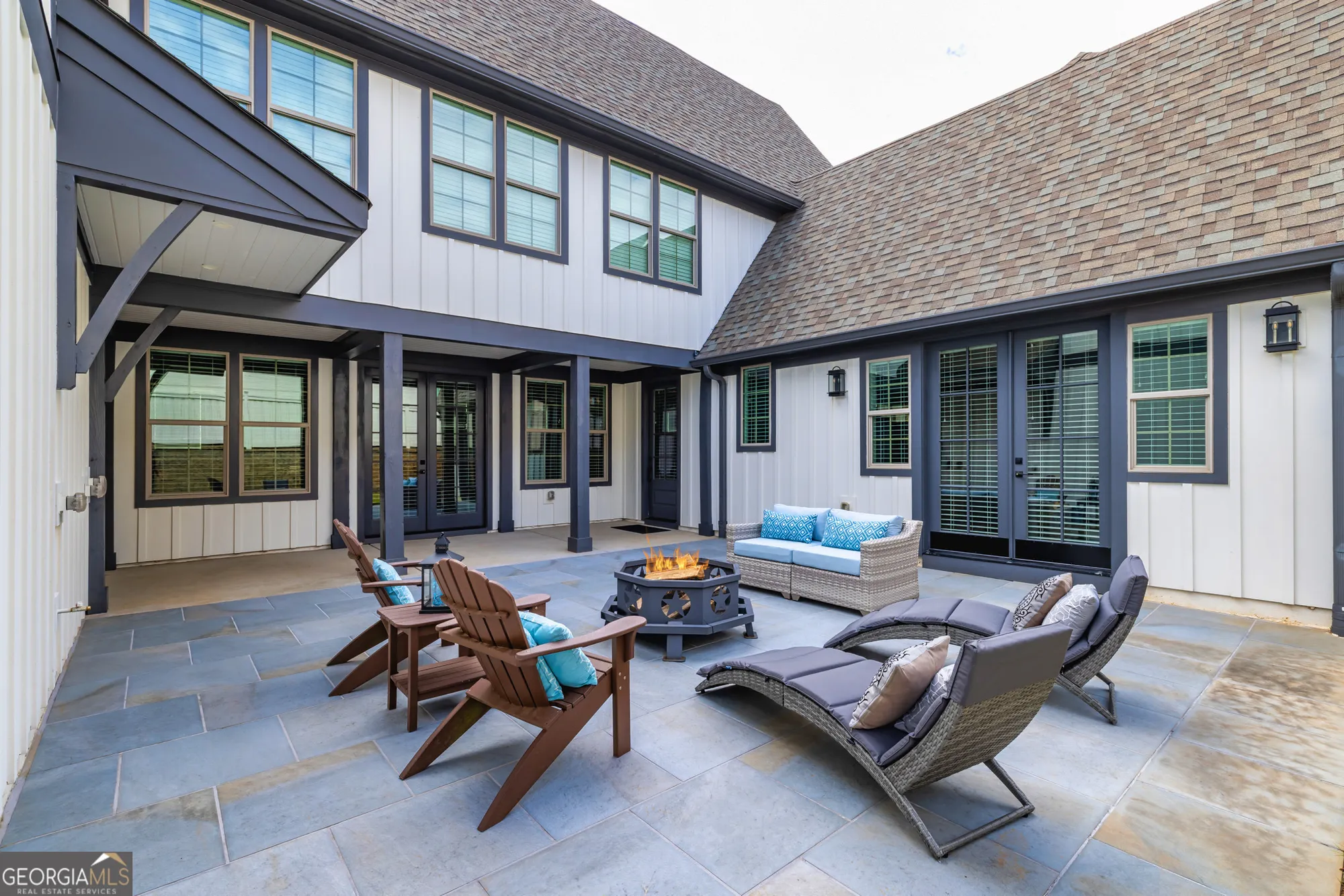 Property Slideshow image 36 of 39 | 75 arbor garden cir # 1, Newnan, GA, 30265