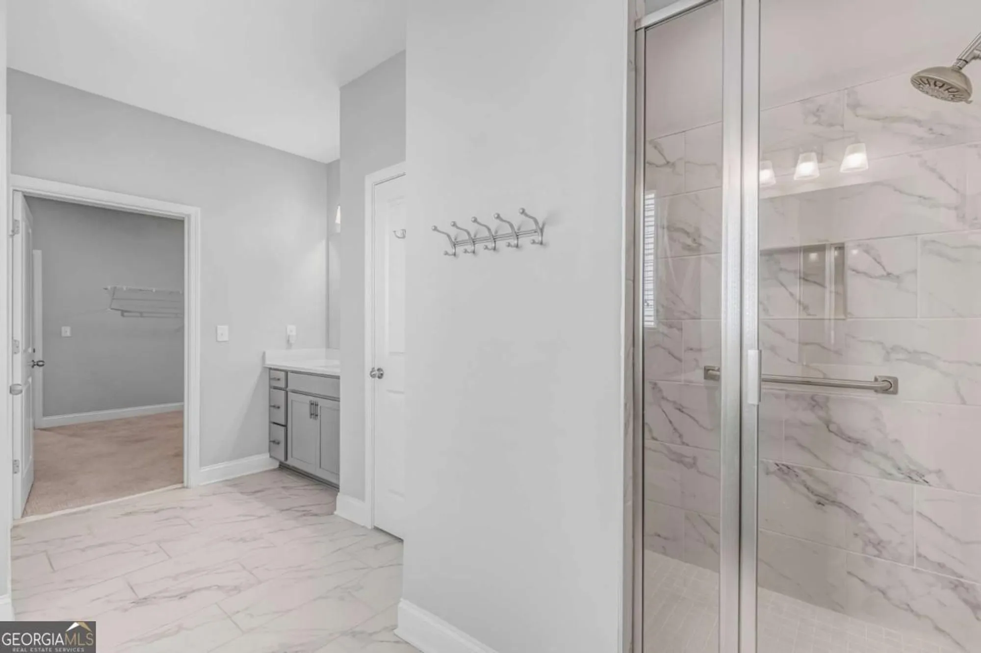 Property Slideshow image 27 of 42 | 705 evergreen ln, Canton, GA, 30114