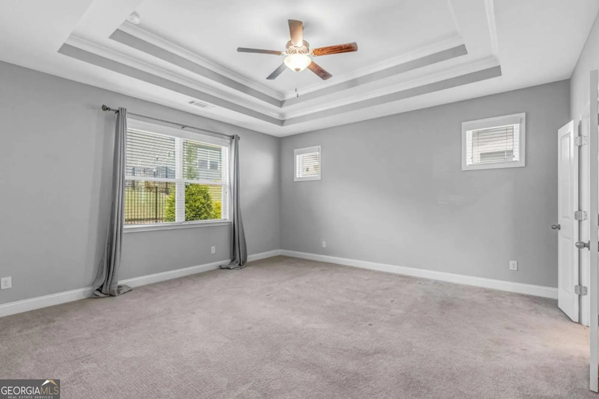 Property Slideshow image 23 of 42 | 705 evergreen ln, Canton, GA, 30114