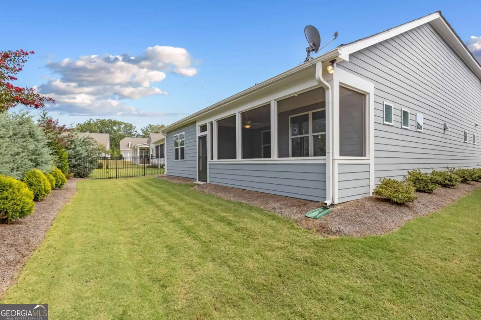 Property Slideshow image 7 of 42 | 705 evergreen ln, Canton, GA, 30114