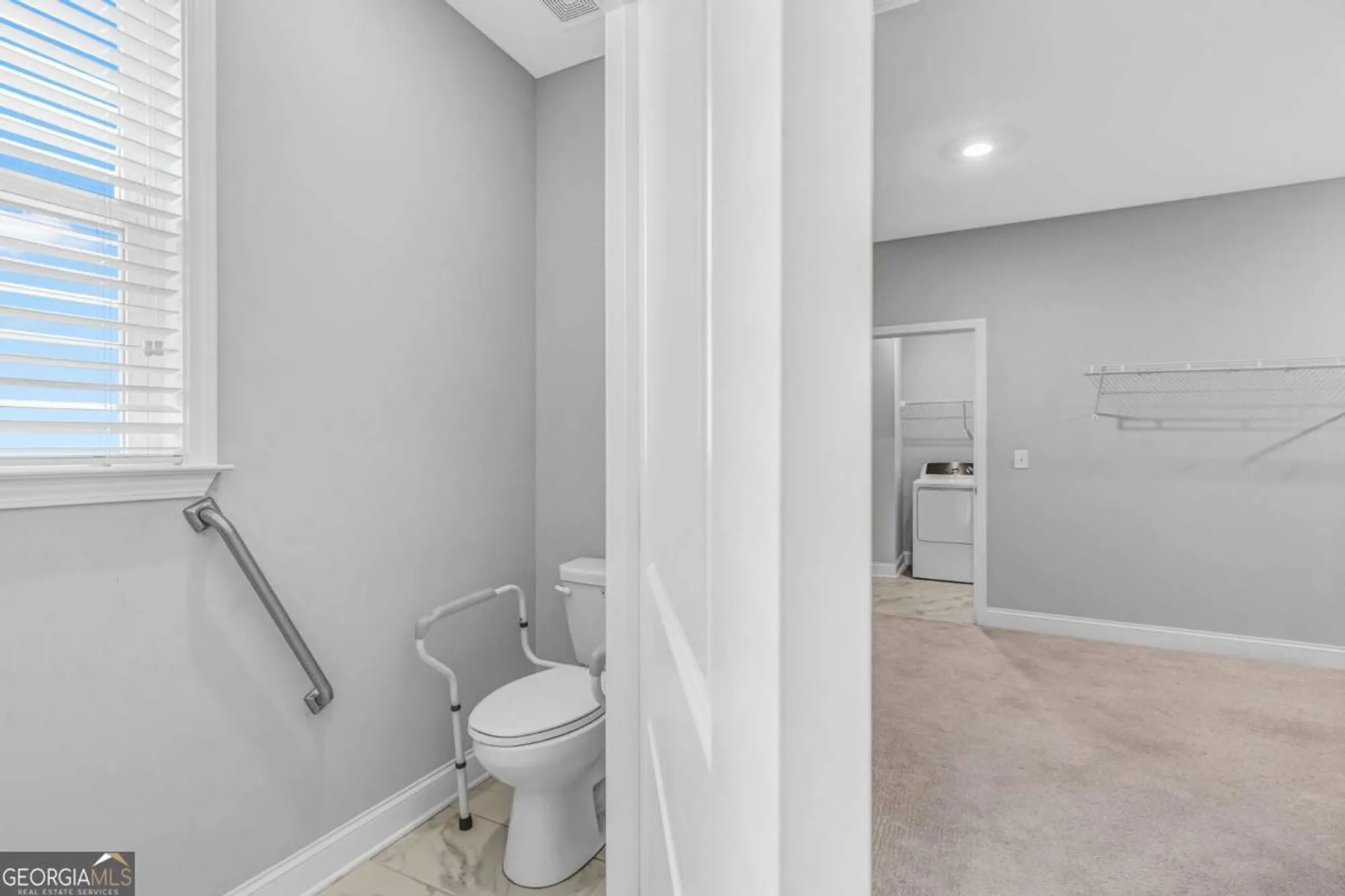 Property Slideshow image 28 of 42 | 705 evergreen ln, Canton, GA, 30114