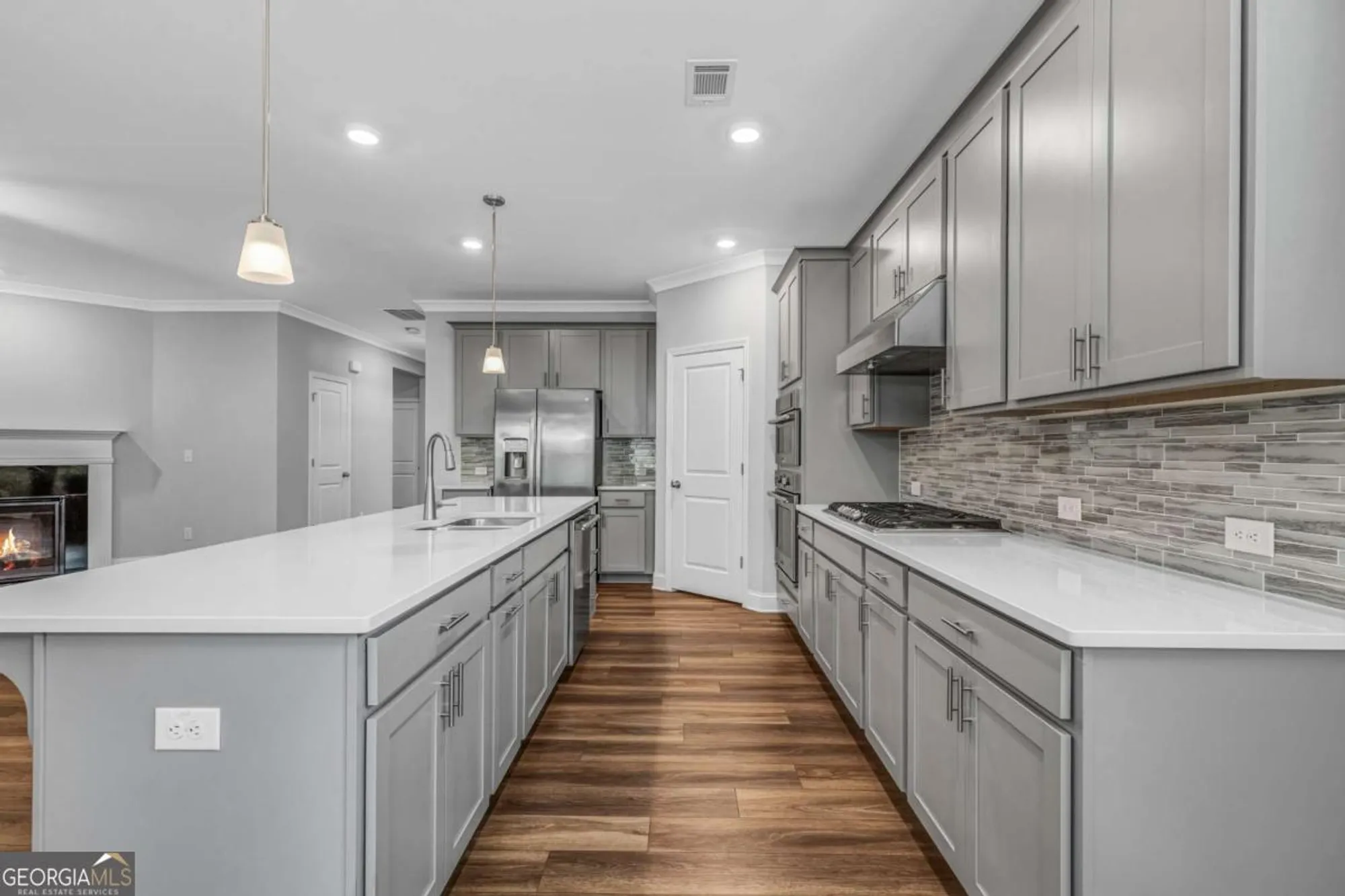 Property Slideshow image 20 of 42 | 705 evergreen ln, Canton, GA, 30114