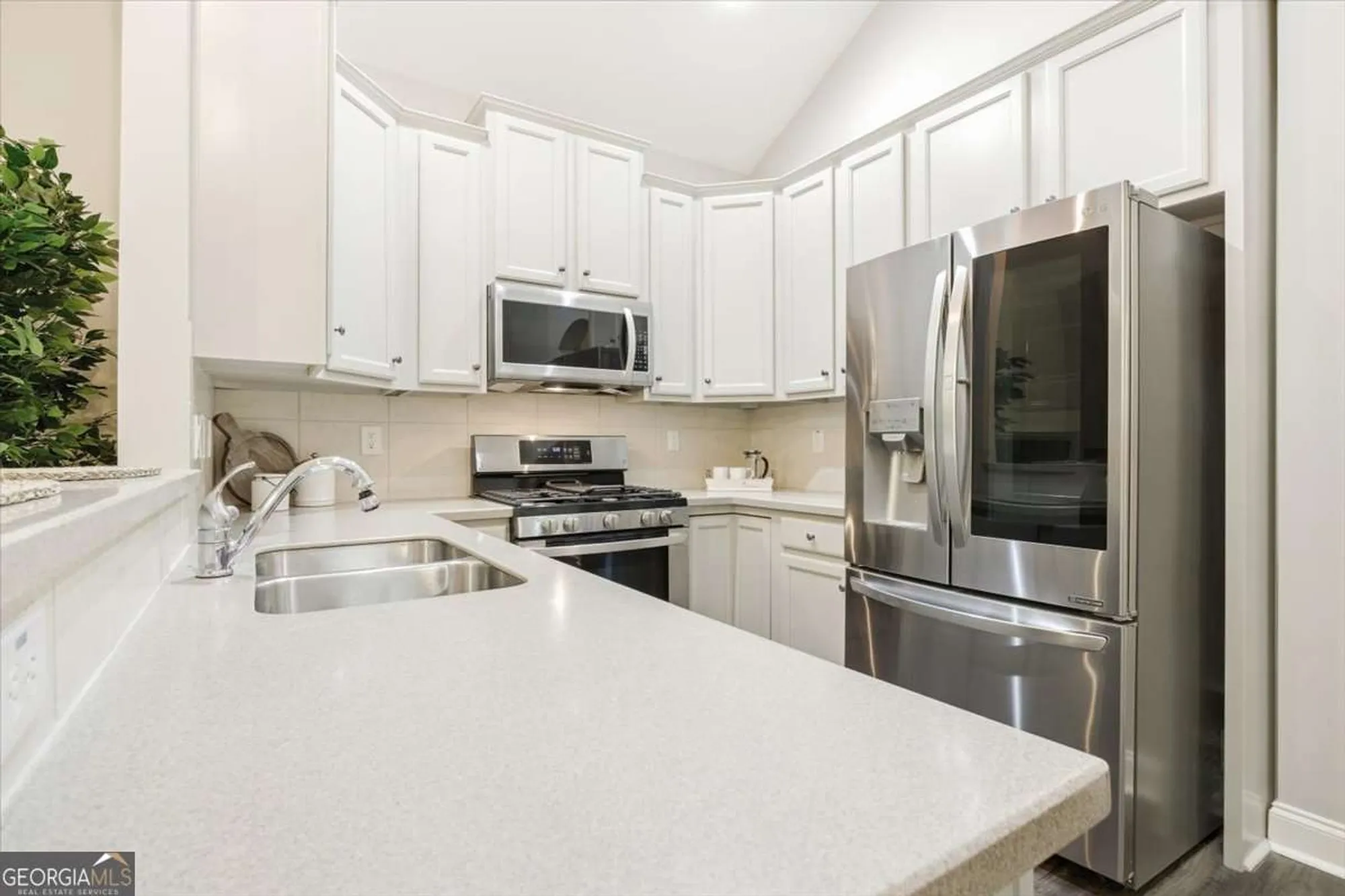 Property Slideshow image 14 of 40 | 314 acuba vw, Woodstock, GA, 30188