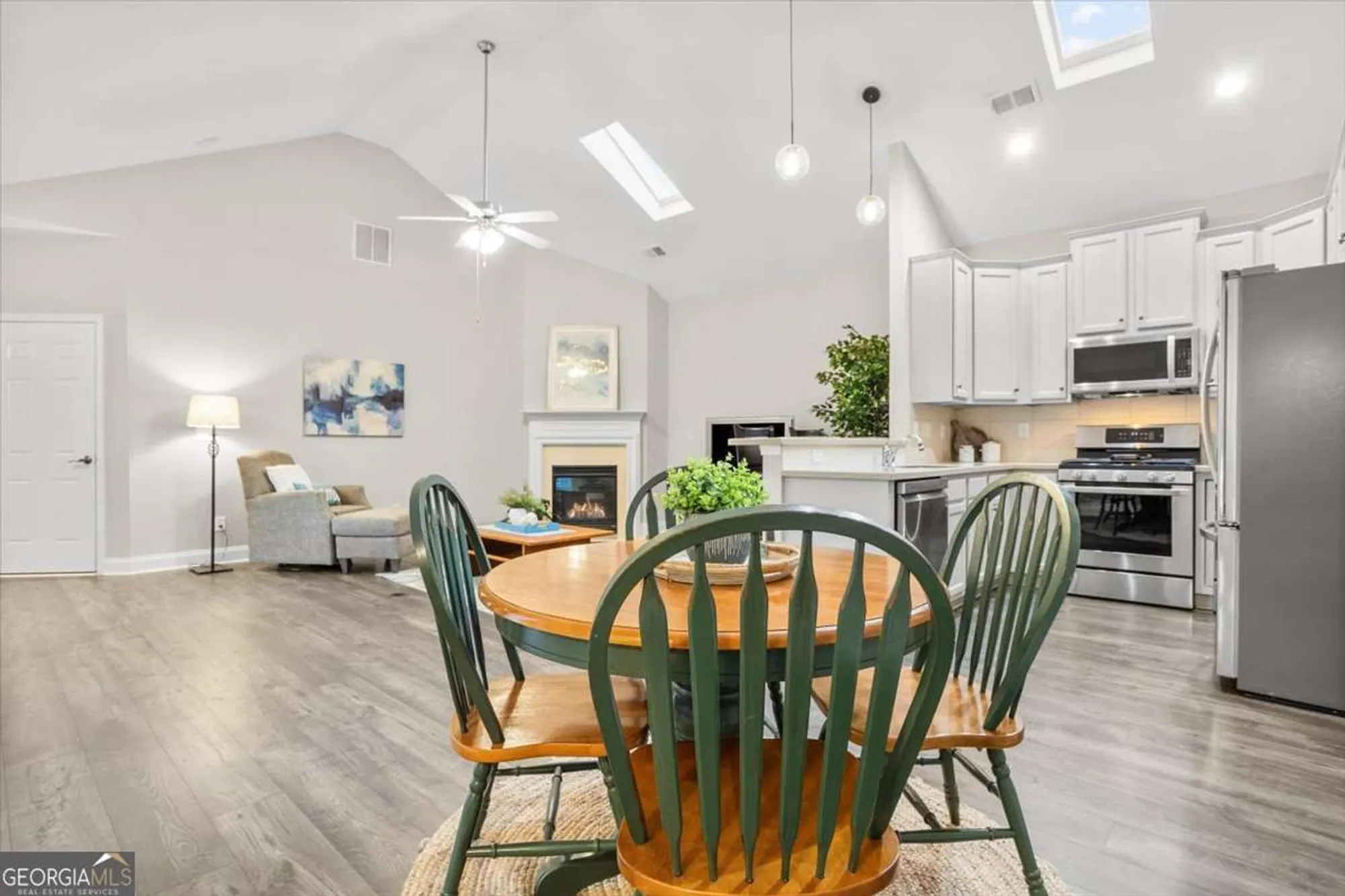 Property Slideshow image 15 of 40 | 314 acuba vw, Woodstock, GA, 30188