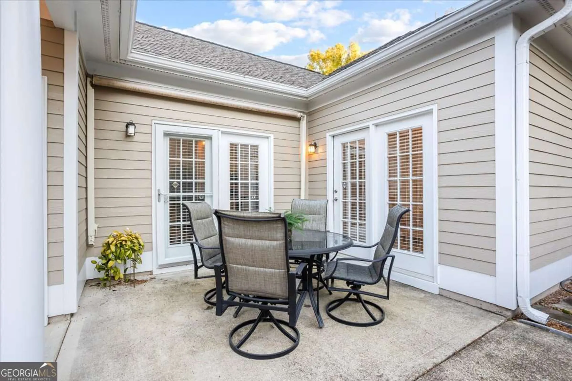 Property Slideshow image 39 of 40 | 314 acuba vw, Woodstock, GA, 30188