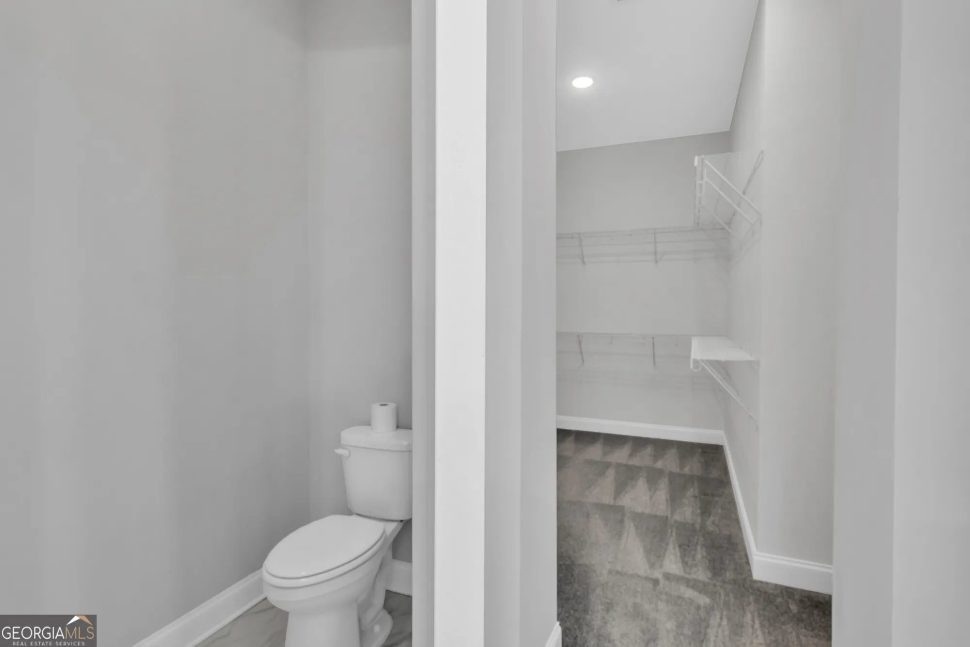 Property Slideshow image 16 of 36 | 6813 bungalow rd, Flowery Branch, GA, 30542