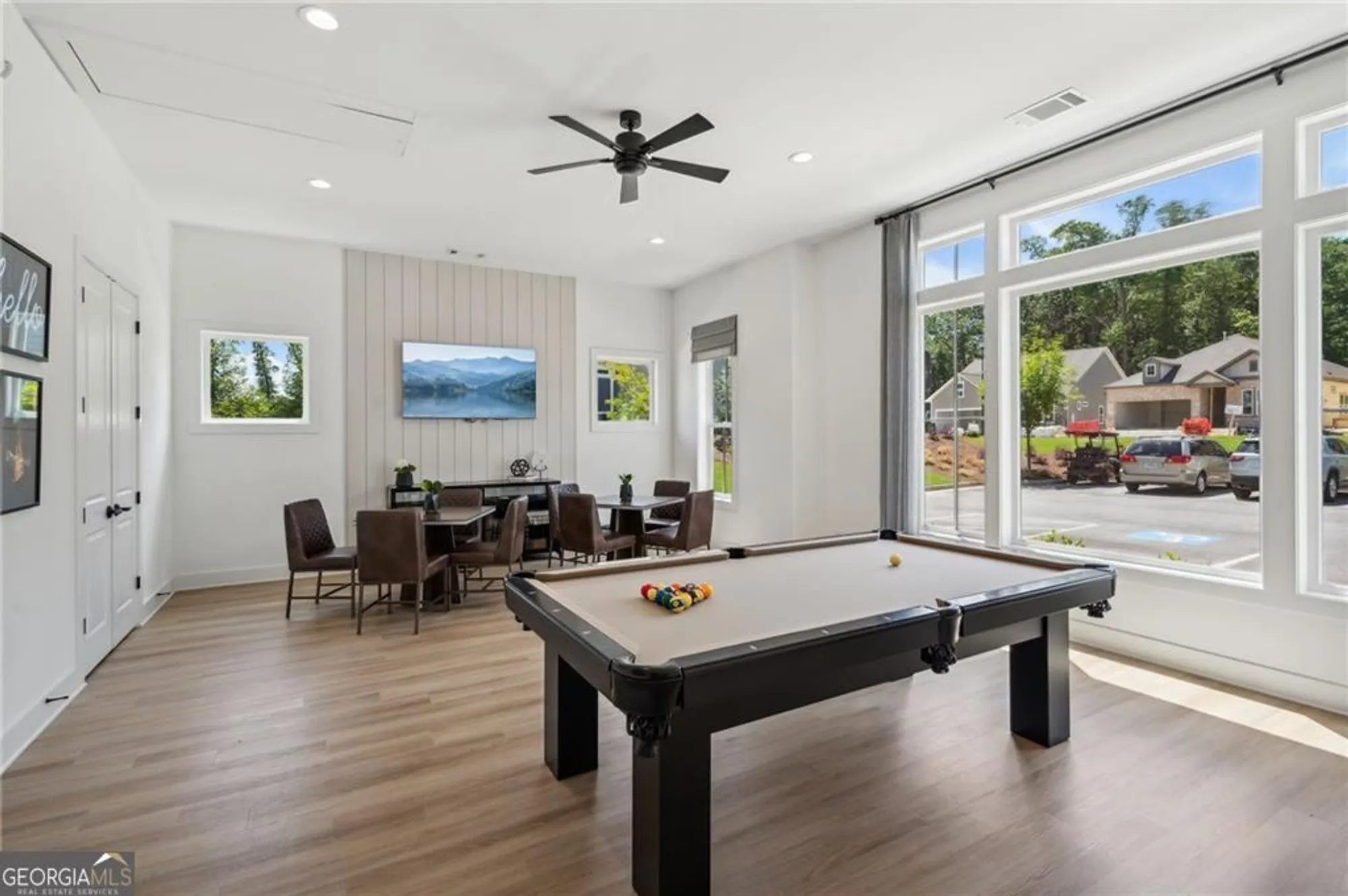 Property Slideshow image 34 of 36 | 6813 bungalow rd, Flowery Branch, GA, 30542