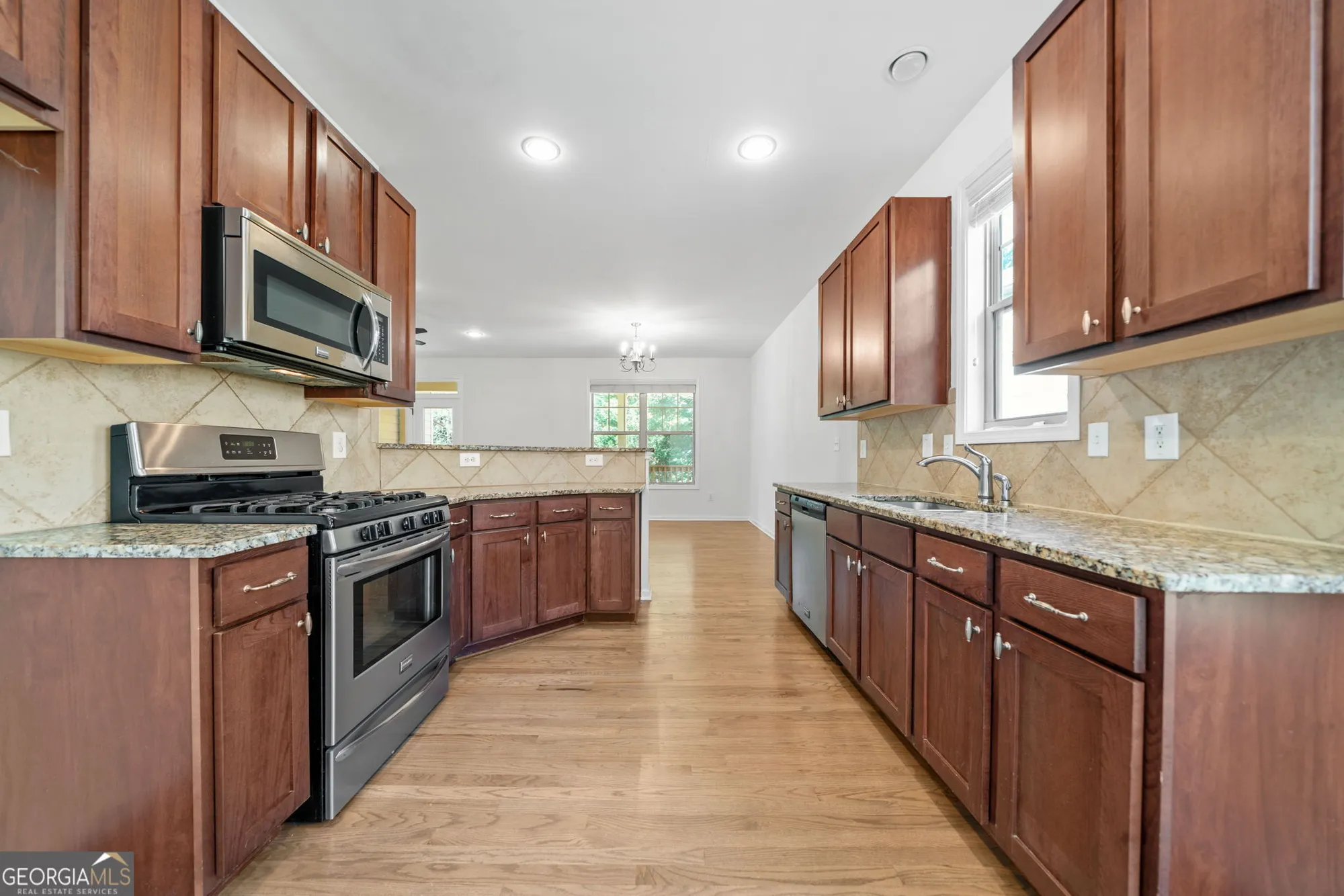 Property Slideshow image 10 of 40 | 238 balsam dr, Canton, GA, 30114