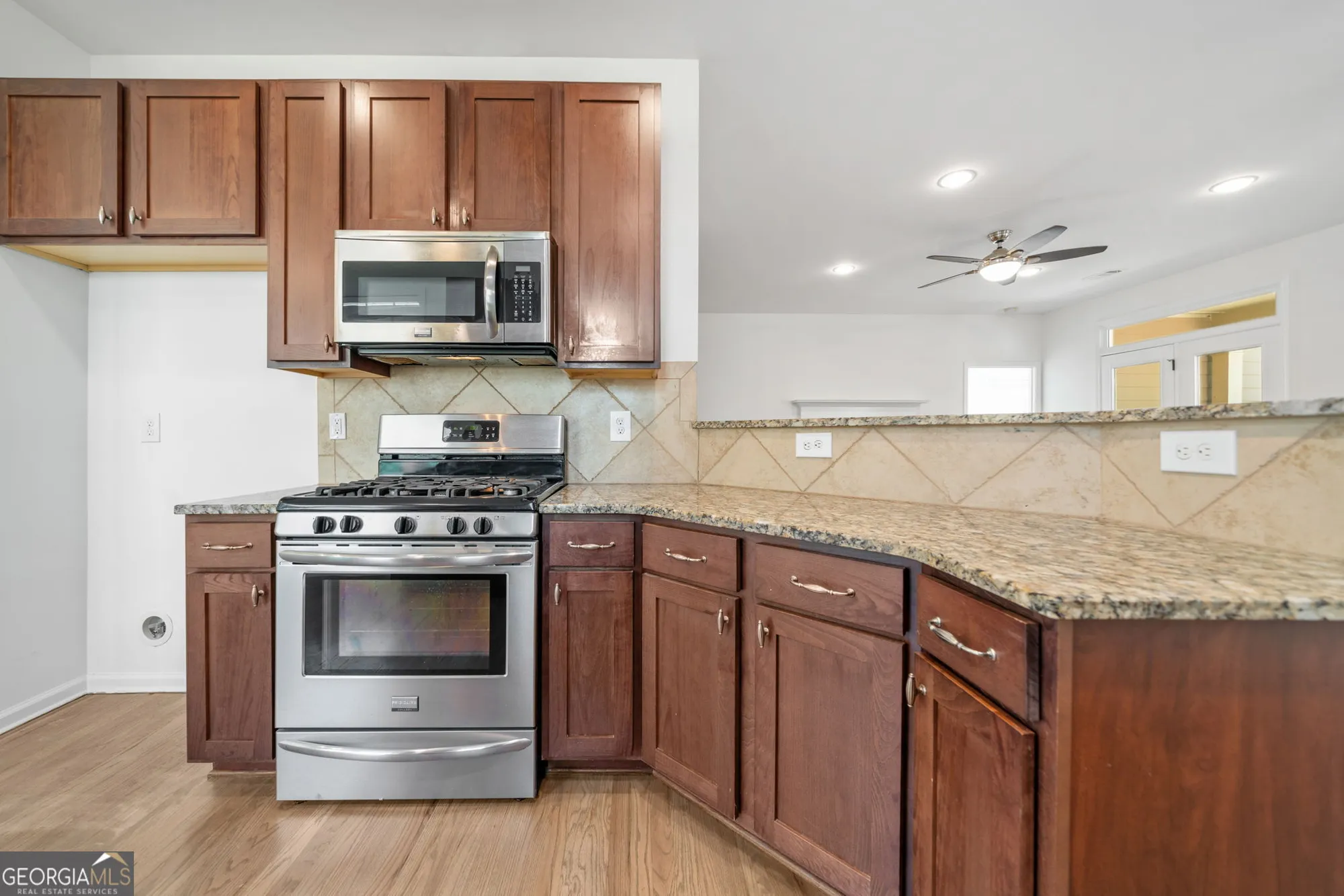 Property Slideshow image 11 of 40 | 238 balsam dr, Canton, GA, 30114