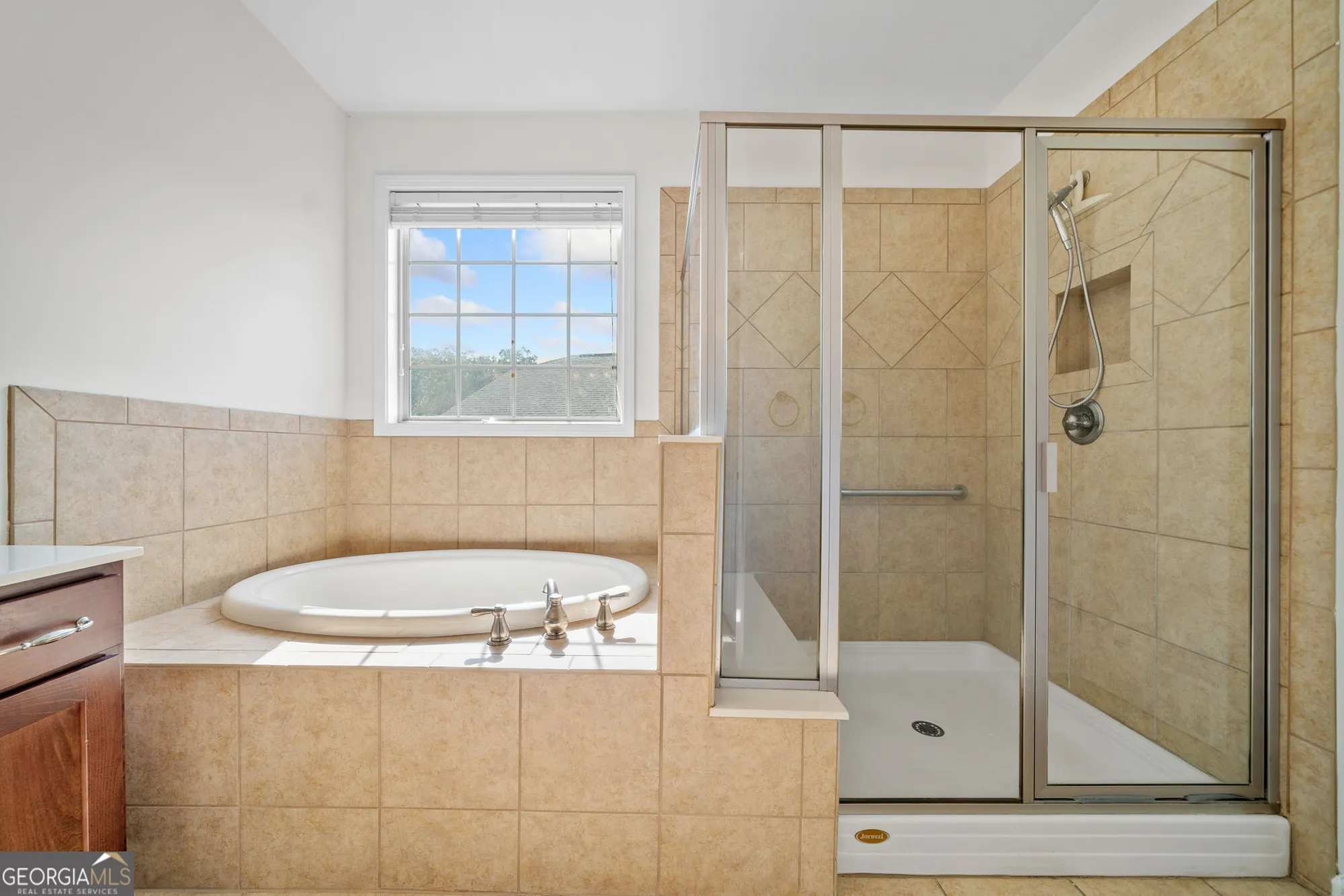 Property Slideshow image 19 of 40 | 238 balsam dr, Canton, GA, 30114