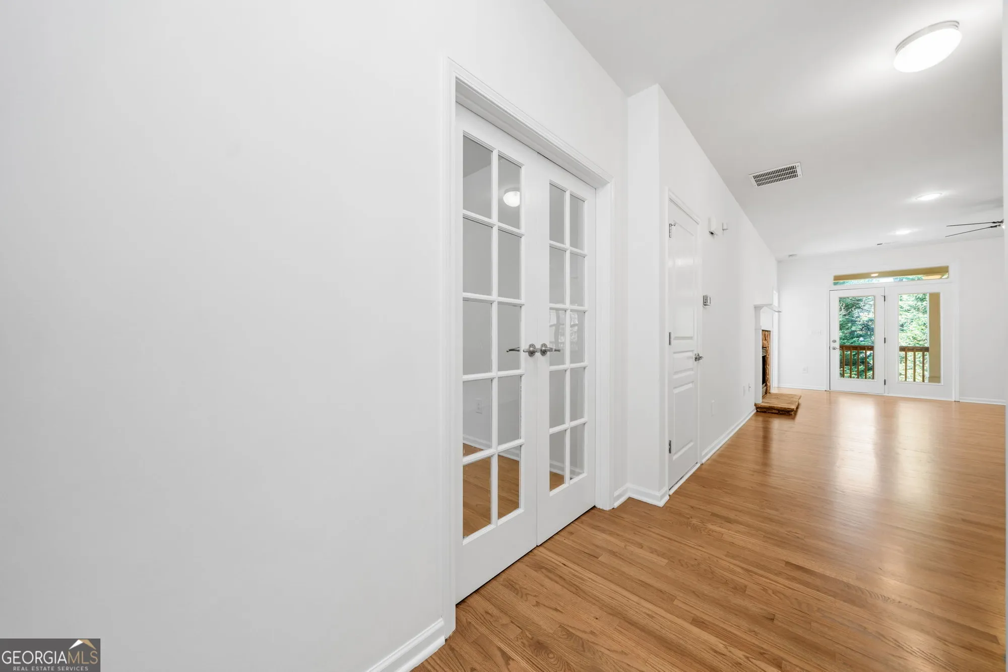 Property Slideshow image 4 of 40 | 238 balsam dr, Canton, GA, 30114