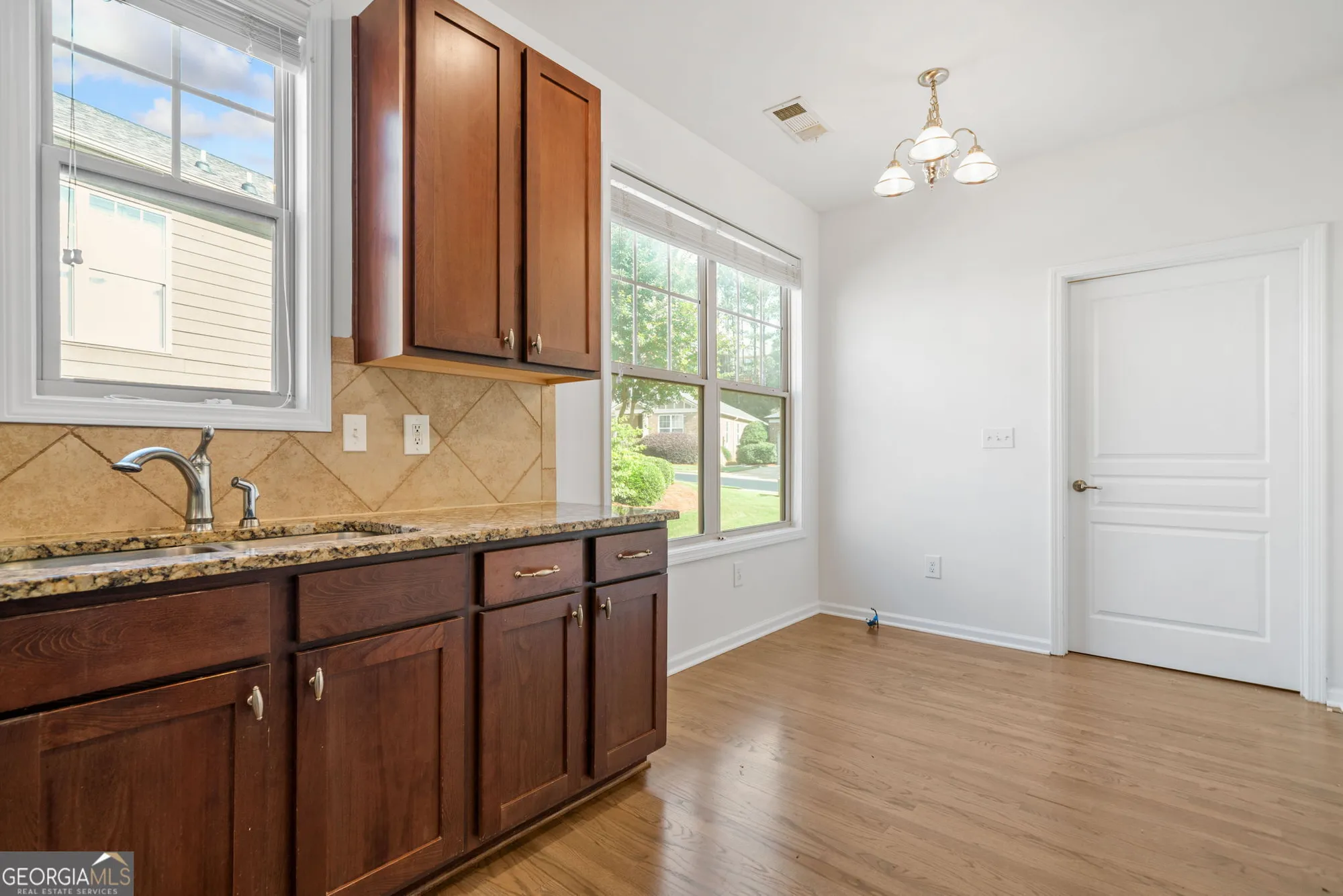 Property Slideshow image 13 of 40 | 238 balsam dr, Canton, GA, 30114