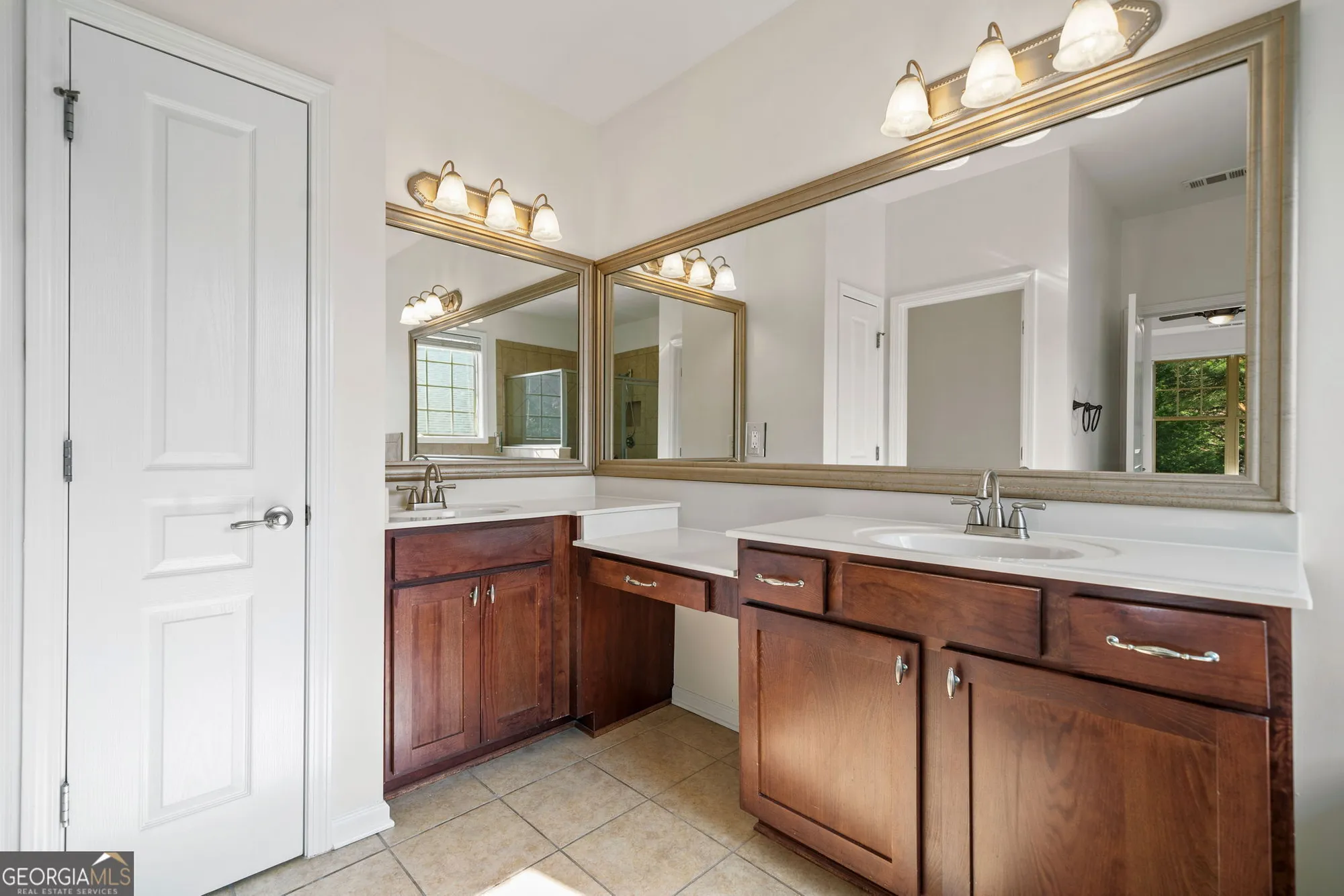 Property Slideshow image 17 of 40 | 238 balsam dr, Canton, GA, 30114