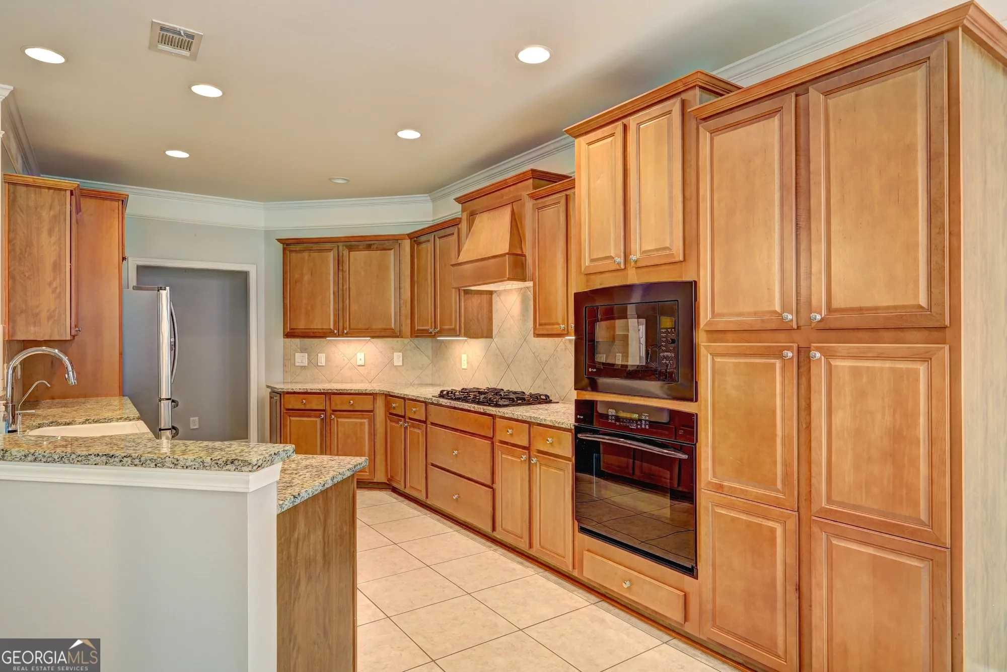 Property Slideshow image 15 of 92 | 238 begonia ct, Griffin, GA, 30223