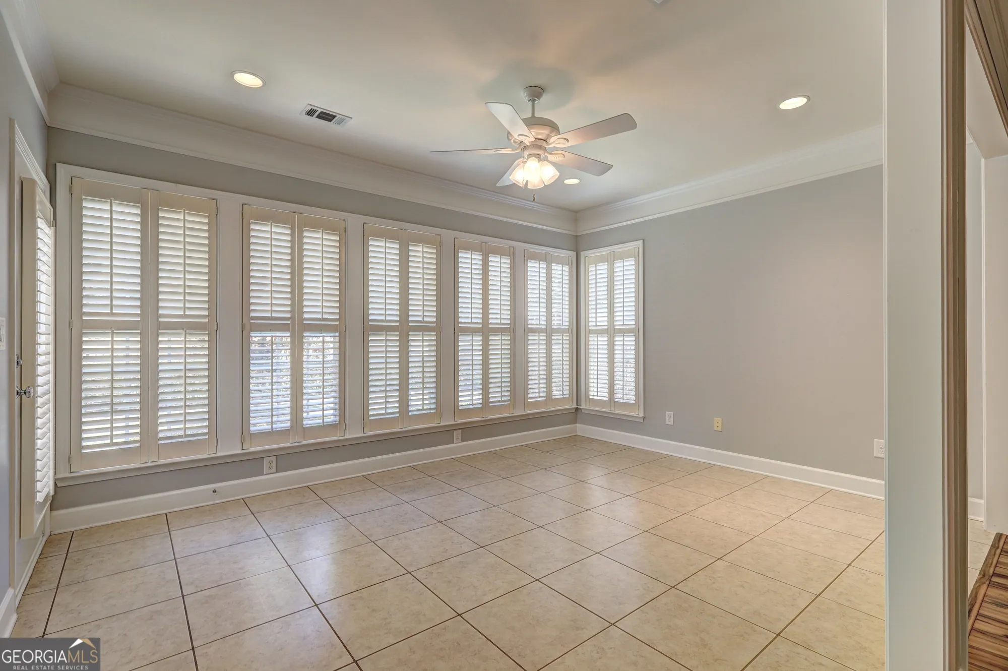 Property Slideshow image 21 of 92 | 238 begonia ct, Griffin, GA, 30223