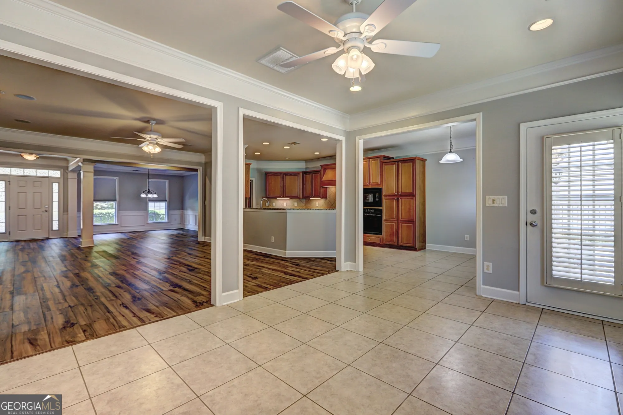 Property Slideshow image 23 of 92 | 238 begonia ct, Griffin, GA, 30223