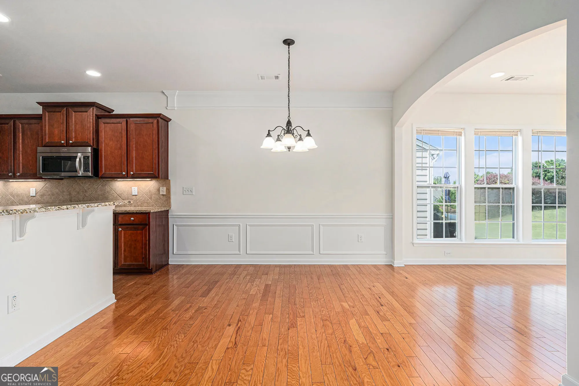 Property Slideshow image 10 of 45 | 506 orchid lights ct, Griffin, GA, 30223