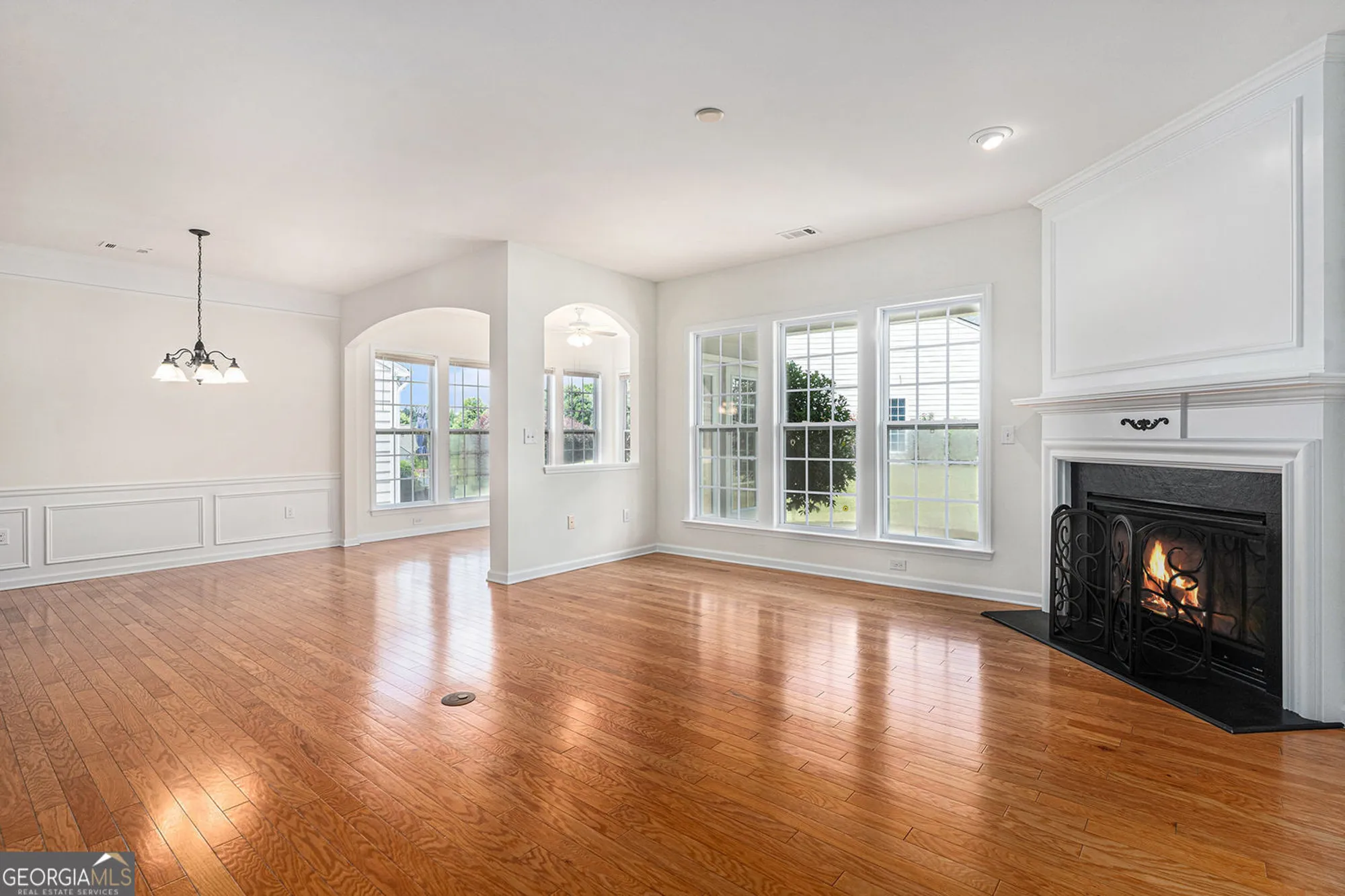 Property Slideshow image 8 of 45 | 506 orchid lights ct, Griffin, GA, 30223