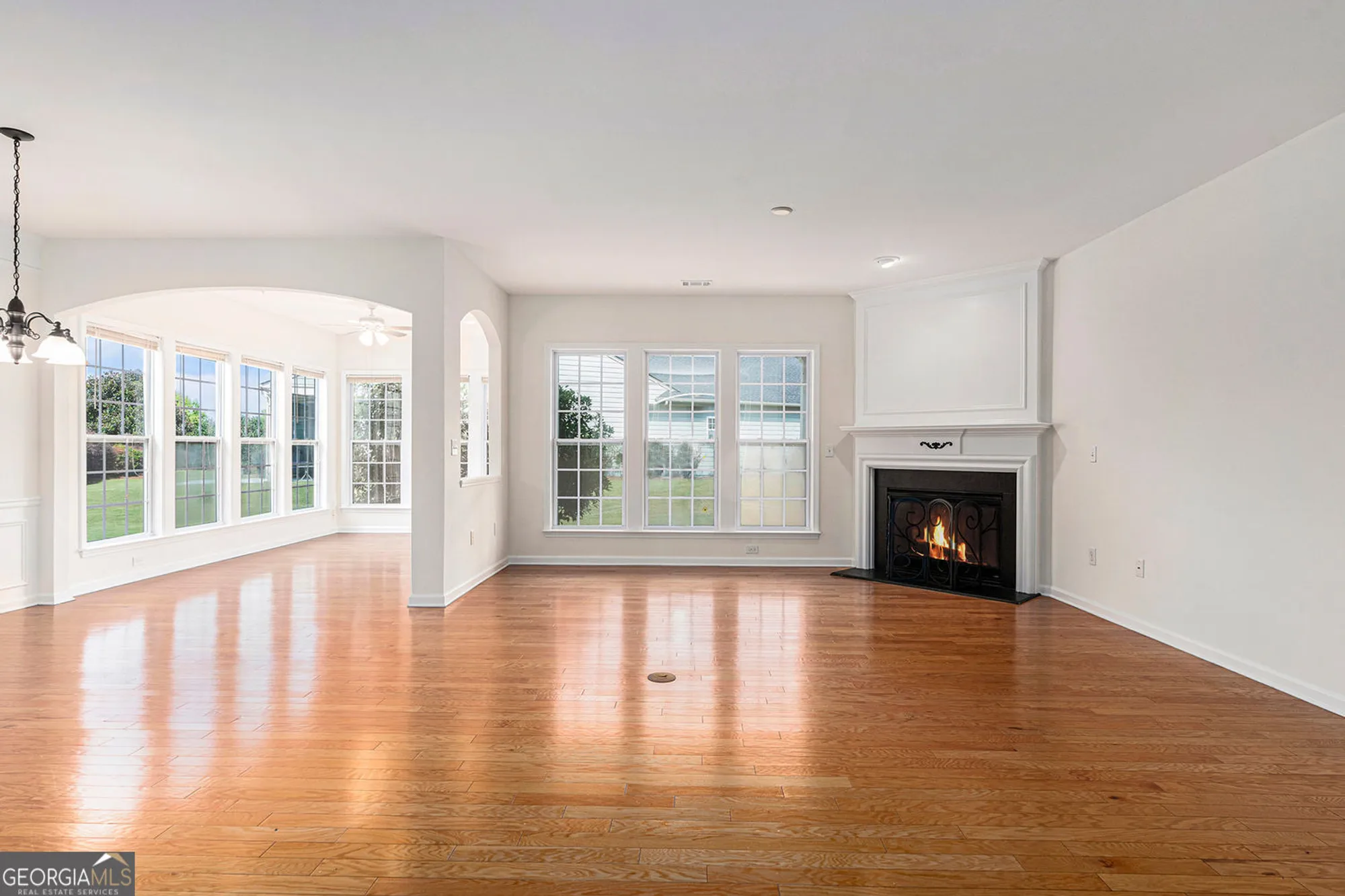 Property Slideshow image 5 of 45 | 506 orchid lights ct, Griffin, GA, 30223