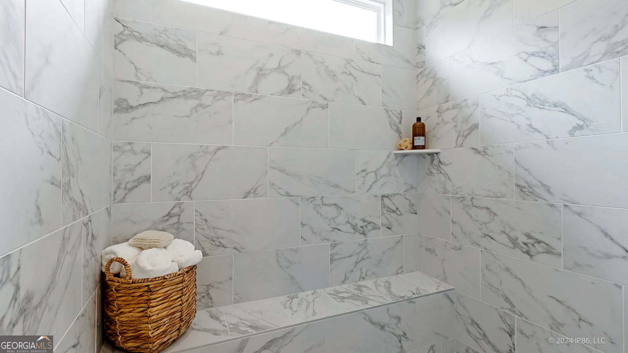 Property Slideshow image 12 of 15 | 4220 provenance trl, Cumming, GA, 30028