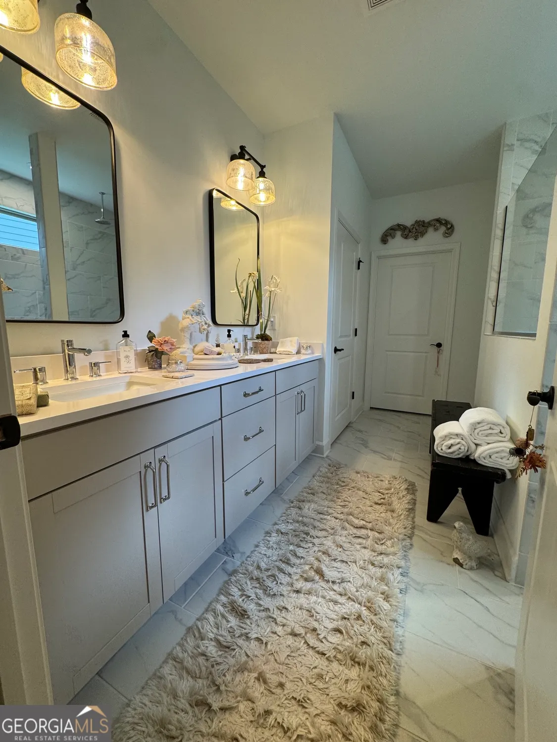 Property Slideshow image 30 of 39 | 5947 maple bluff way, Hoschton, GA, 30548