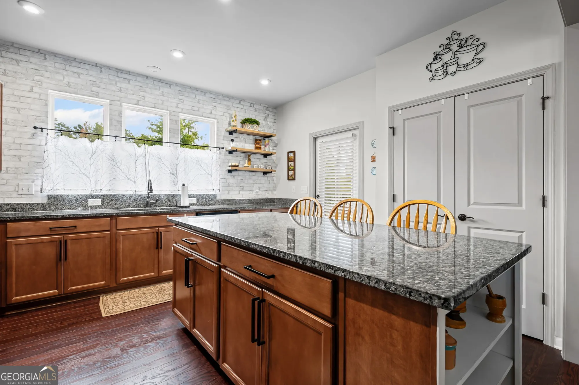 Property Slideshow image 18 of 41 | 120 ohoopee dr na, Griffin, GA, 30223