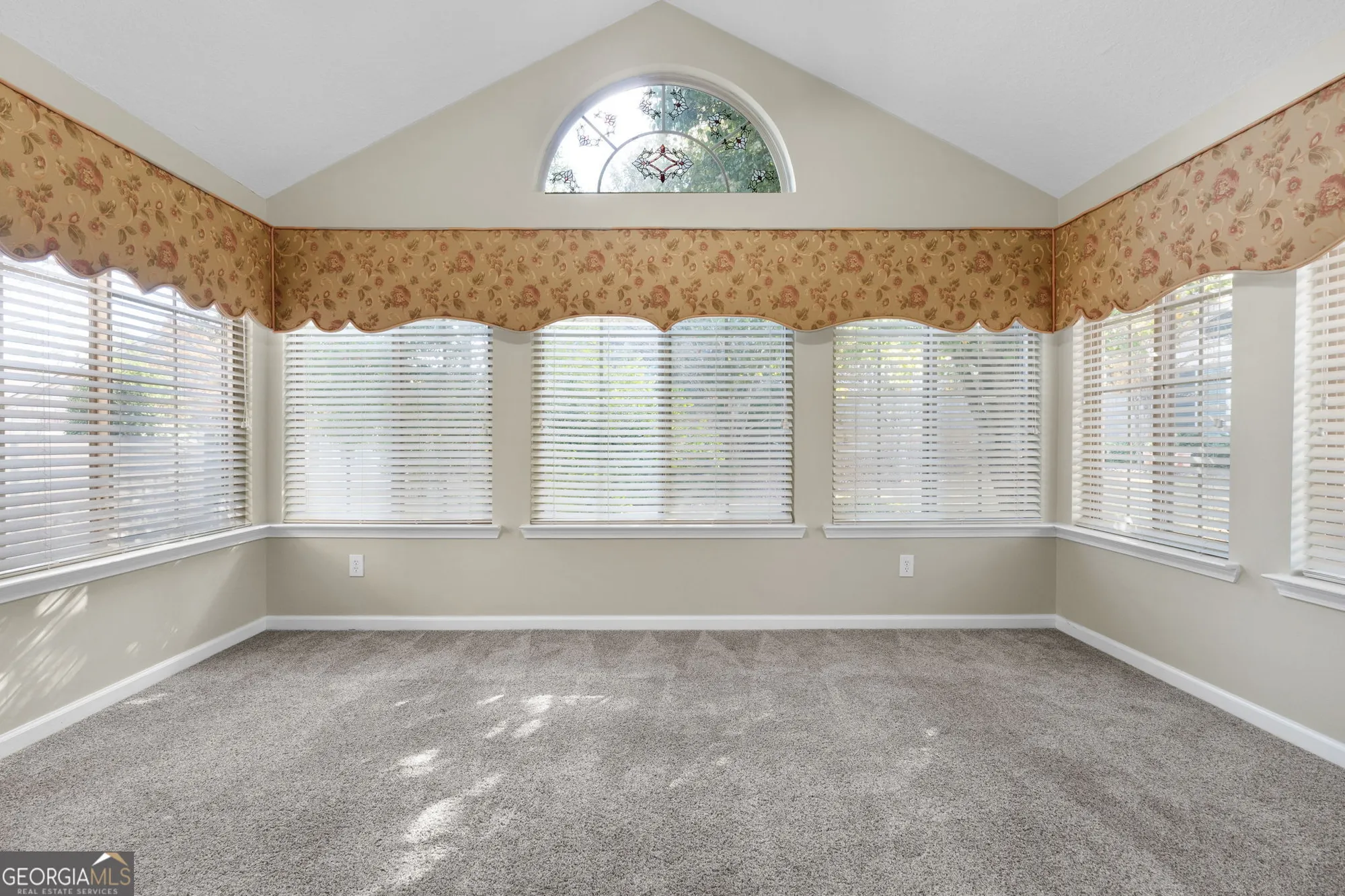 Property Slideshow image 11 of 53 | 227 fenwick cir # 227, Mcdonough, GA, 30253