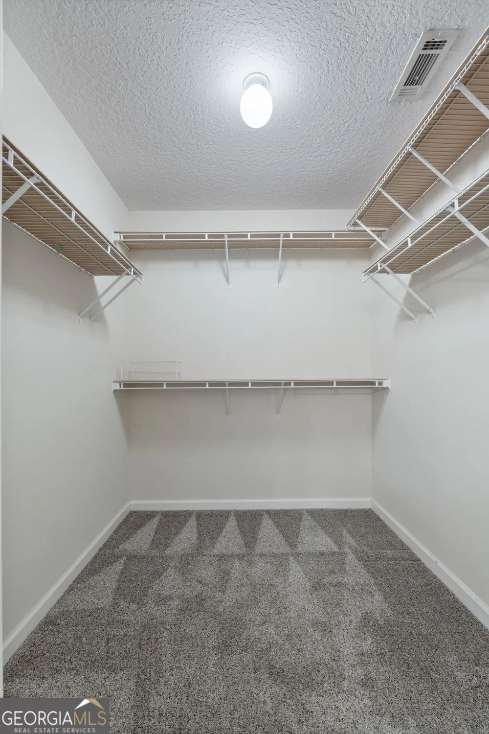 Property Slideshow image 31 of 53 | 227 fenwick cir # 227, Mcdonough, GA, 30253