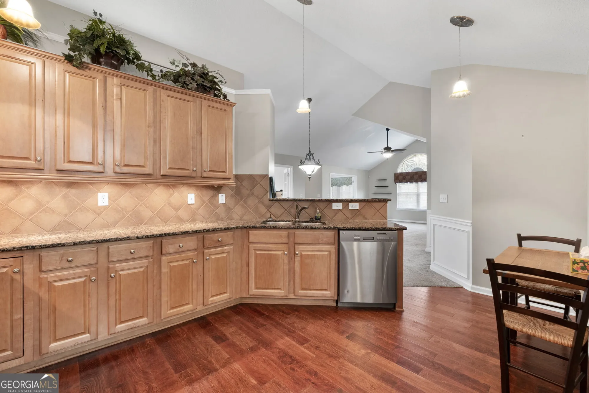 Property Slideshow image 21 of 53 | 227 fenwick cir # 227, Mcdonough, GA, 30253