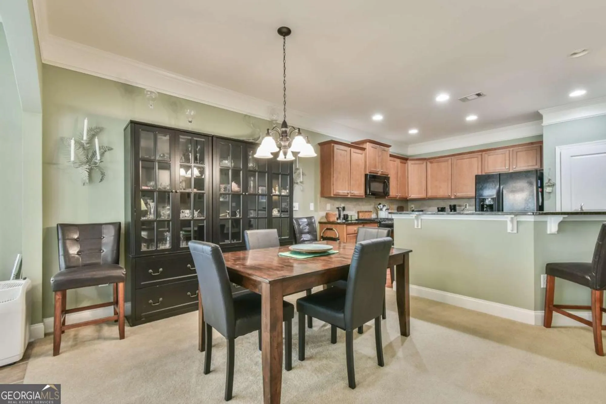 Property Slideshow image 14 of 30 | 5916 flagstone cir, Hoschton, GA, 30548