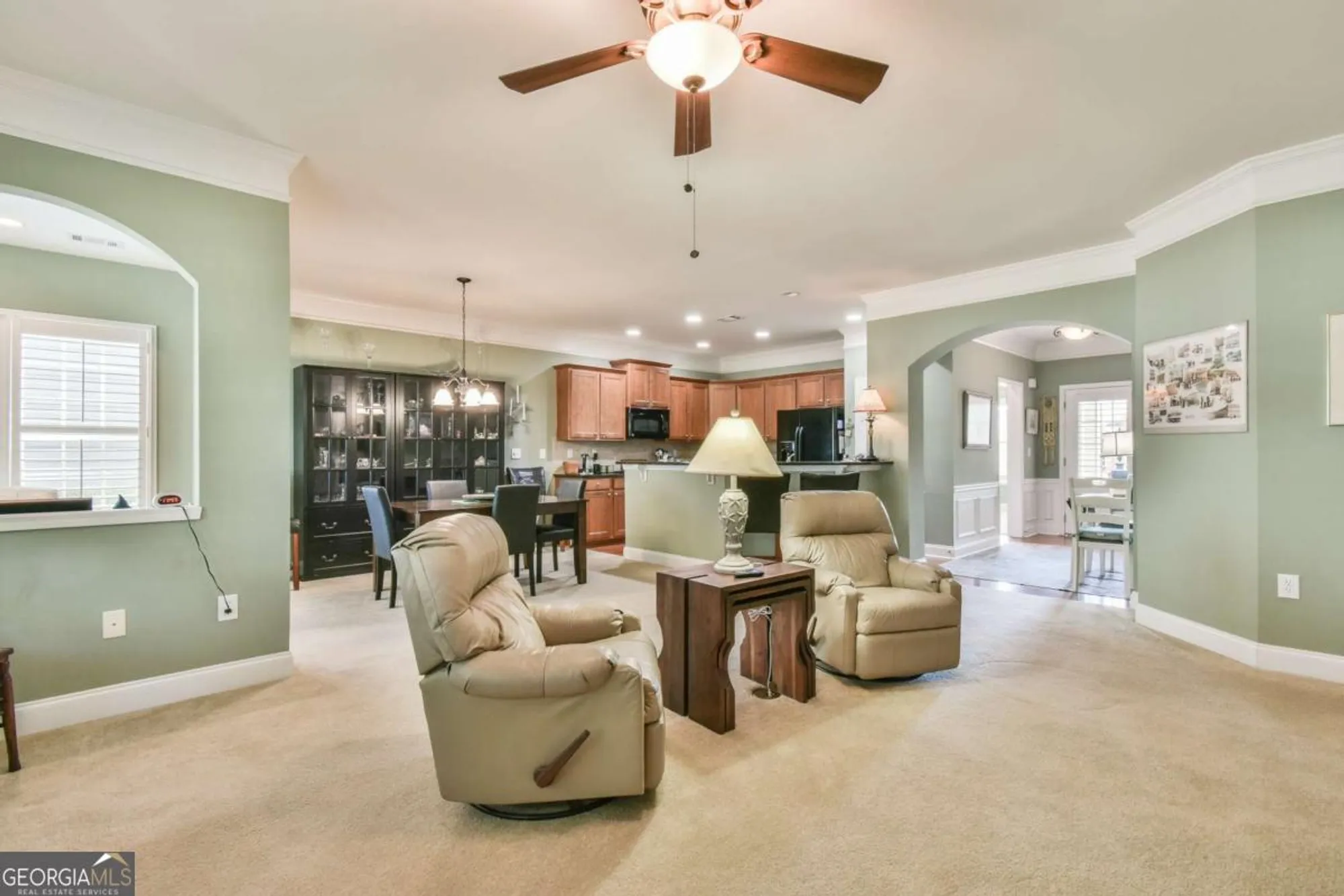 Property Slideshow image 11 of 30 | 5916 flagstone cir, Hoschton, GA, 30548