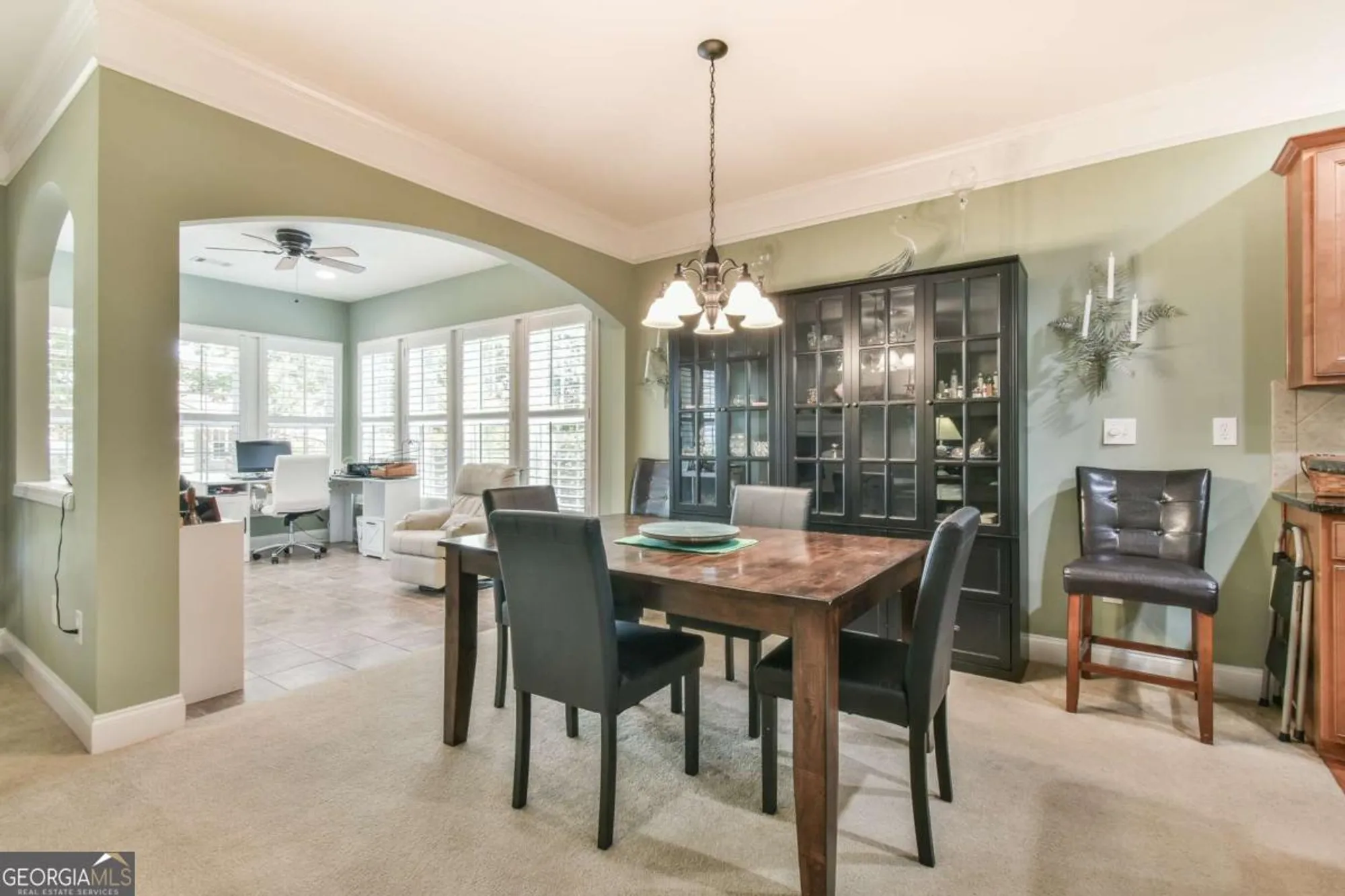 Property Slideshow image 15 of 30 | 5916 flagstone cir, Hoschton, GA, 30548