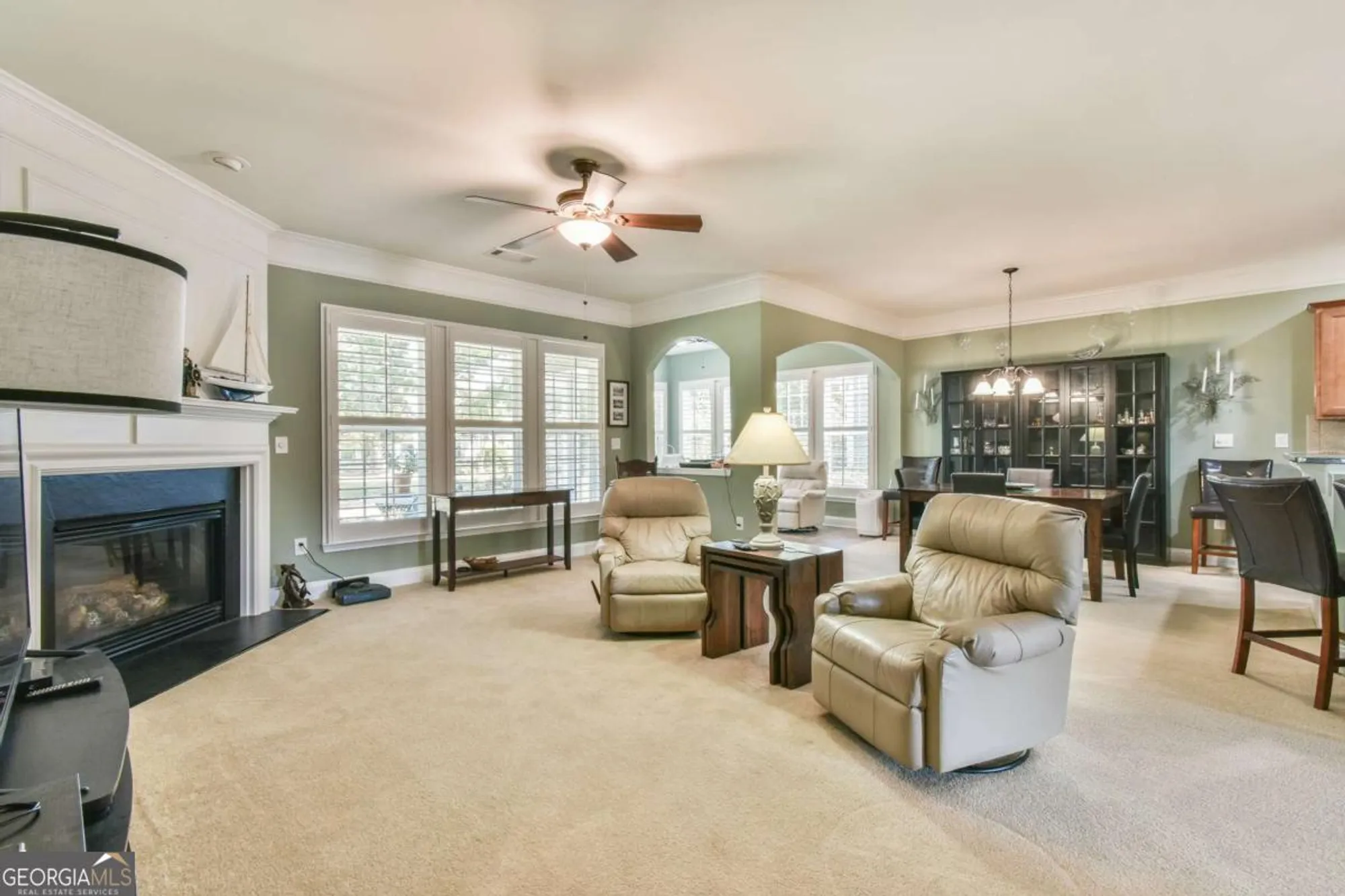 Property Slideshow image 12 of 30 | 5916 flagstone cir, Hoschton, GA, 30548