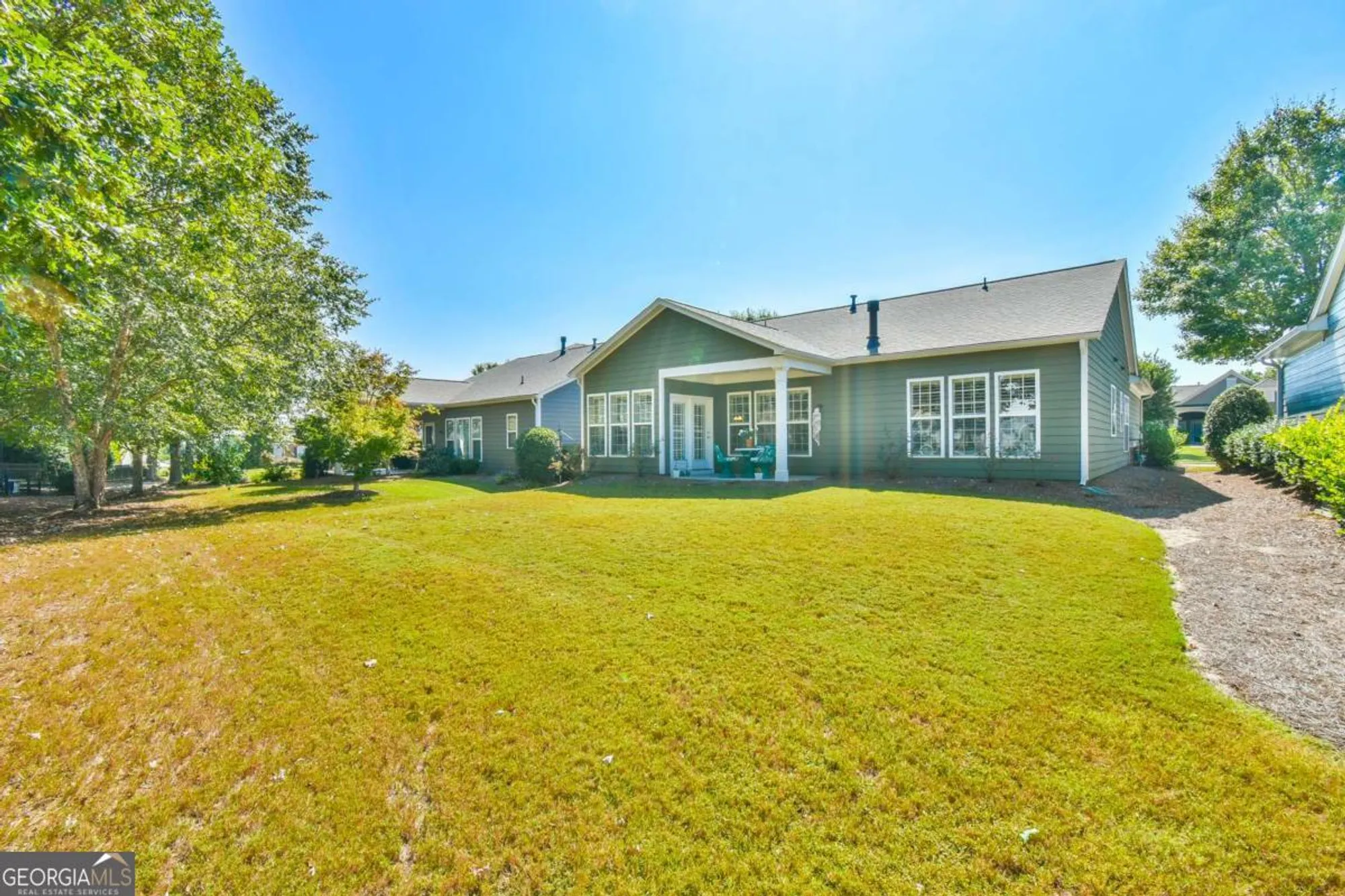 Property Slideshow image 28 of 30 | 5916 flagstone cir, Hoschton, GA, 30548