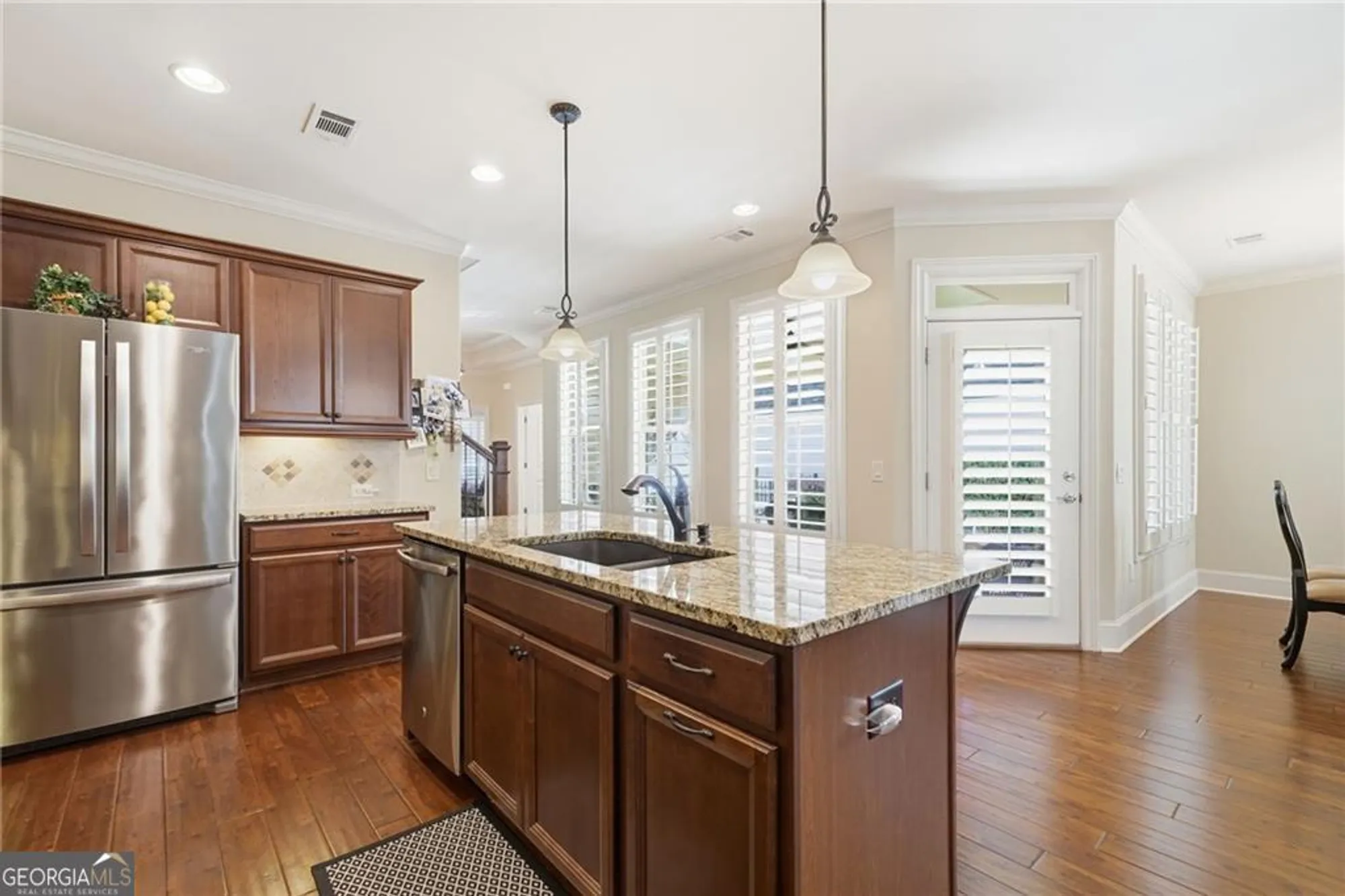 Property Slideshow image 19 of 44 | 126 heron xing, Woodstock, GA, 30188
