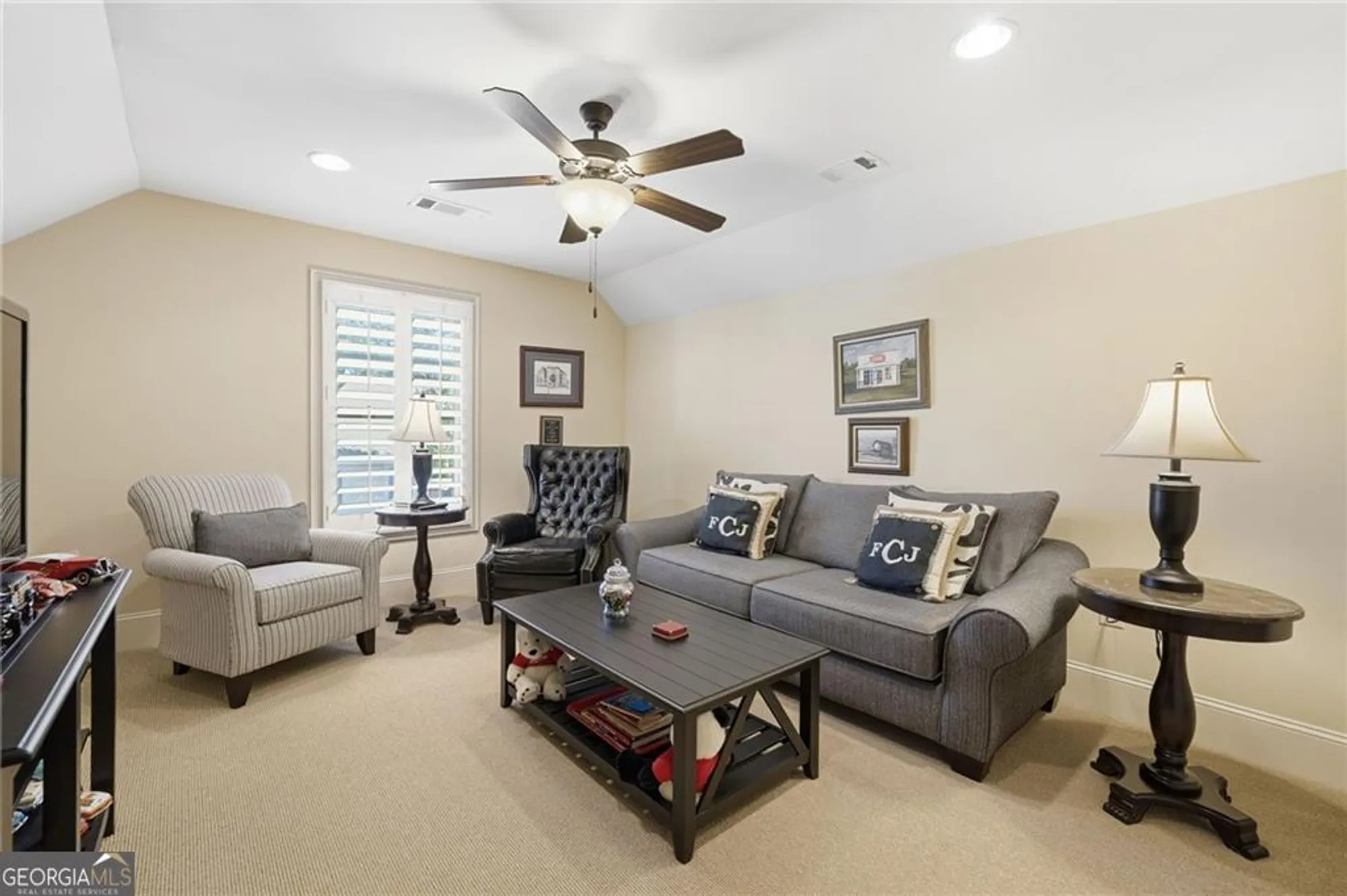 Property Slideshow image 26 of 44 | 126 heron xing, Woodstock, GA, 30188