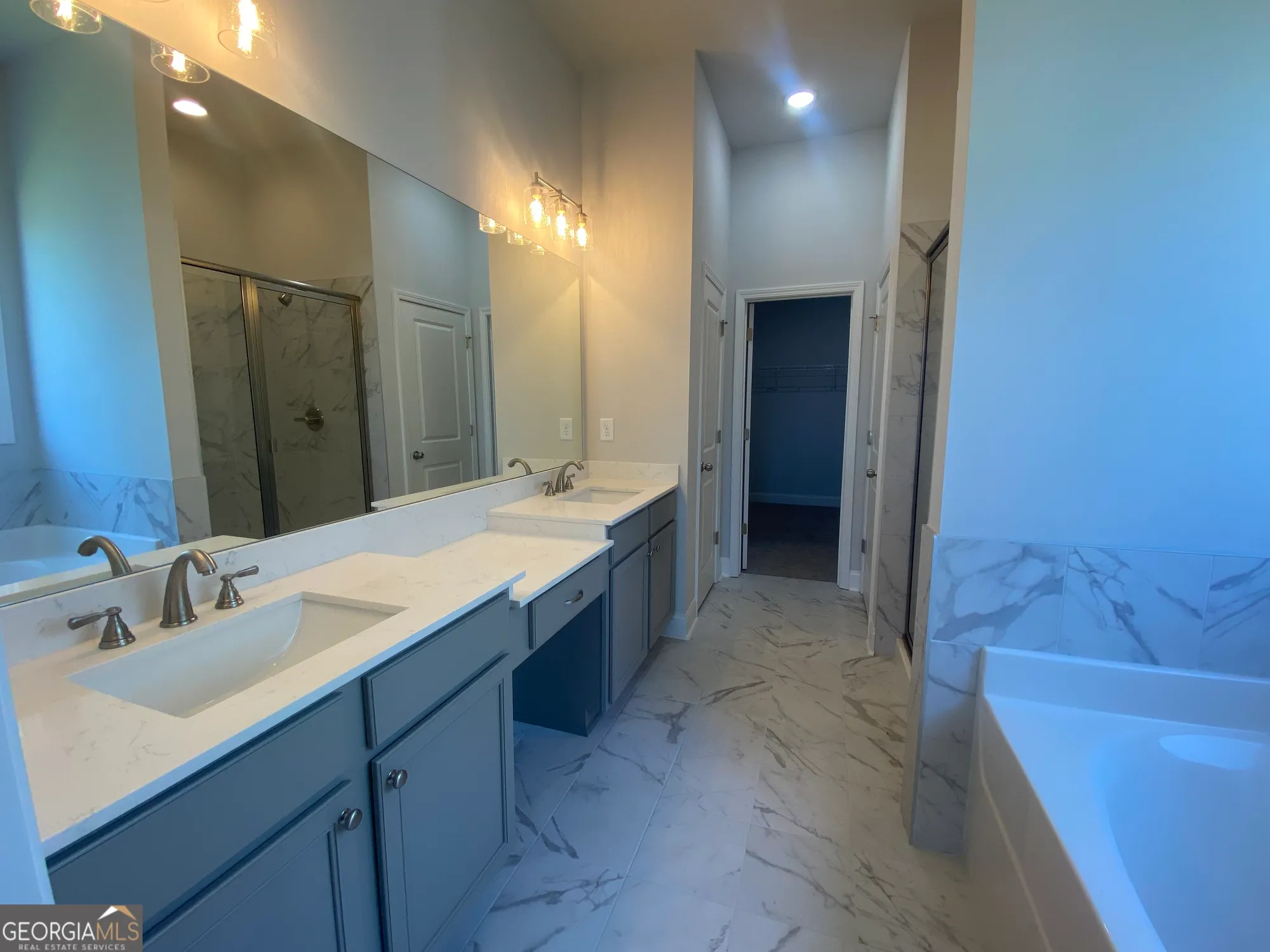 Property Slideshow image 19 of 61 | 372 glenside dr # 76, Jefferson, GA, 30549