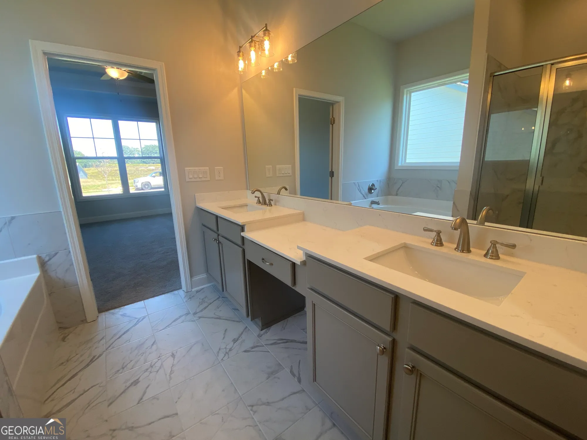 Property Slideshow image 25 of 61 | 372 glenside dr # 76, Jefferson, GA, 30549