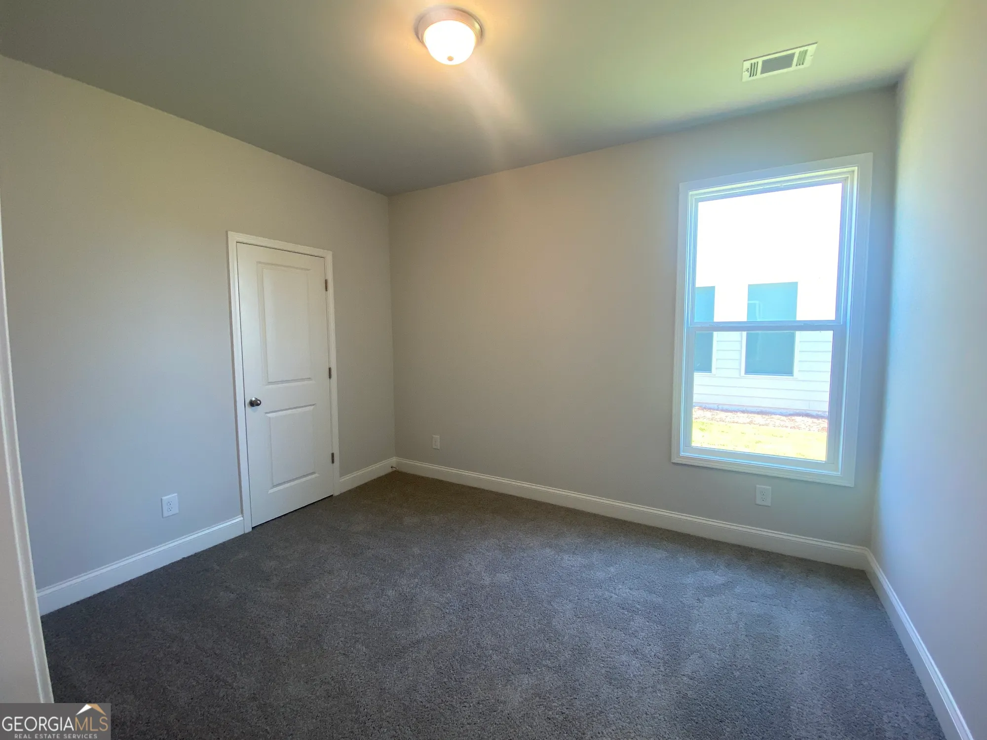 Property Slideshow image 26 of 61 | 372 glenside dr # 76, Jefferson, GA, 30549