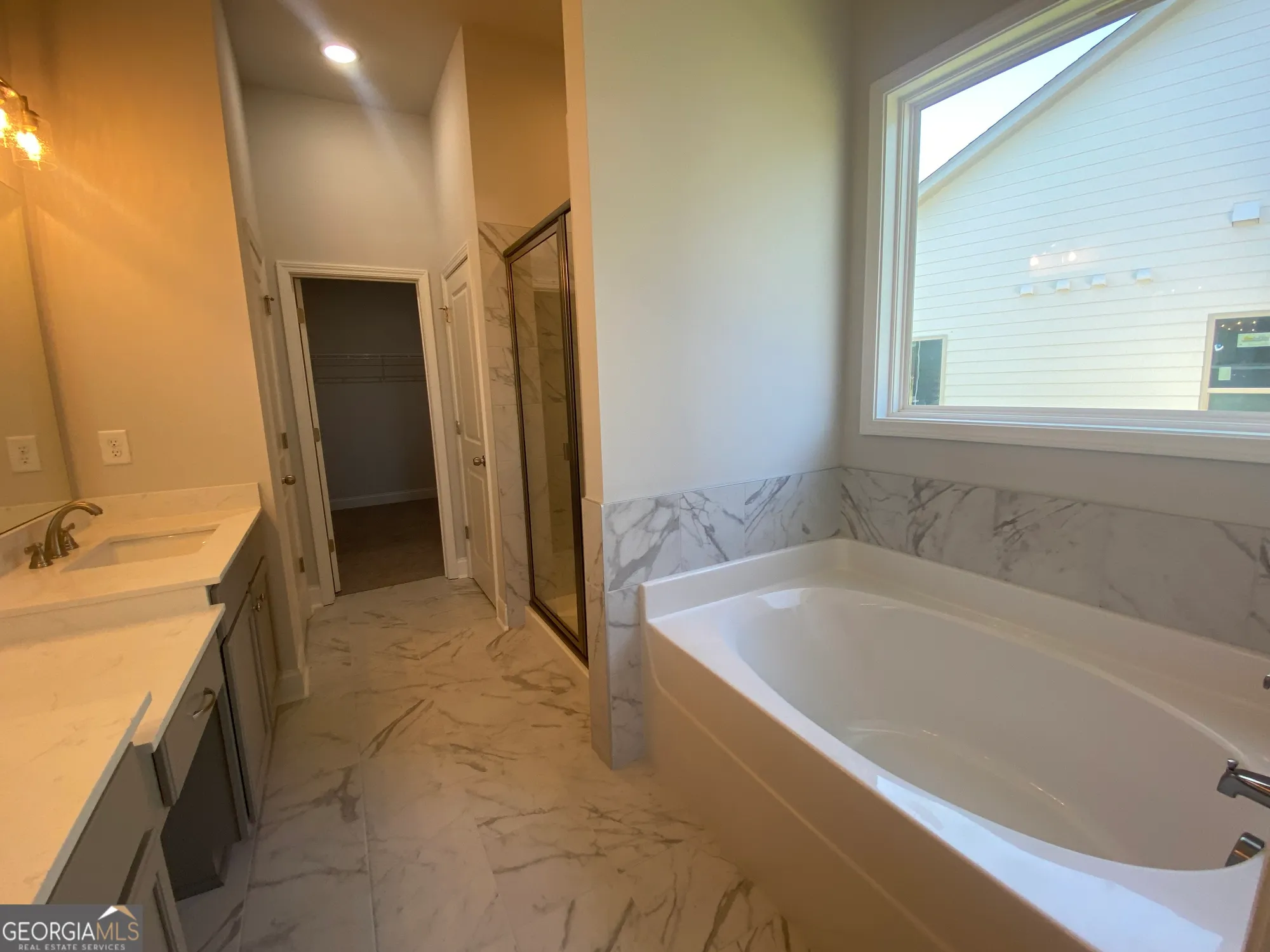 Property Slideshow image 20 of 61 | 372 glenside dr # 76, Jefferson, GA, 30549