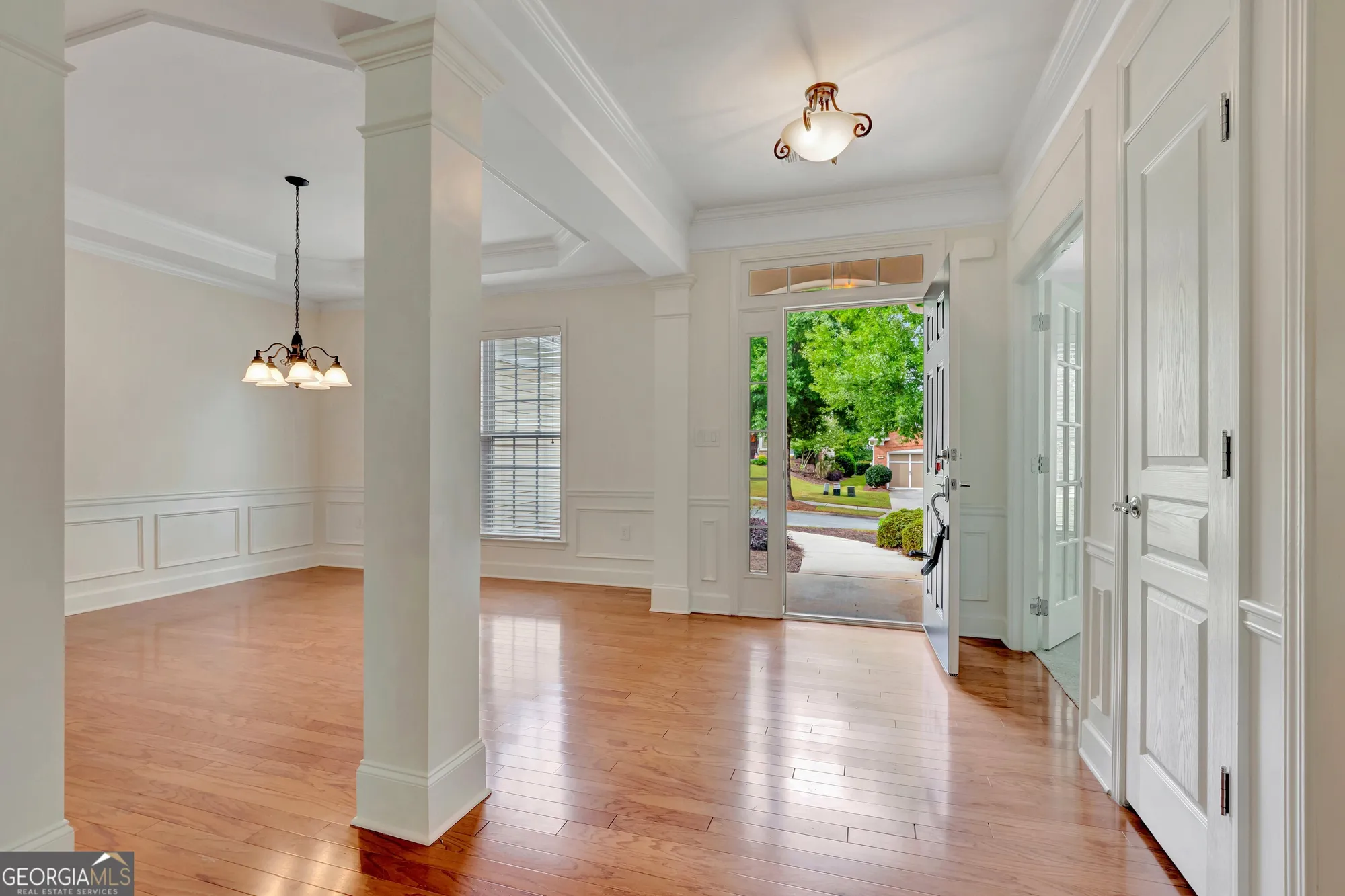 Property Slideshow image 5 of 66 | 305 anna ruby ct, Griffin, GA, 30223