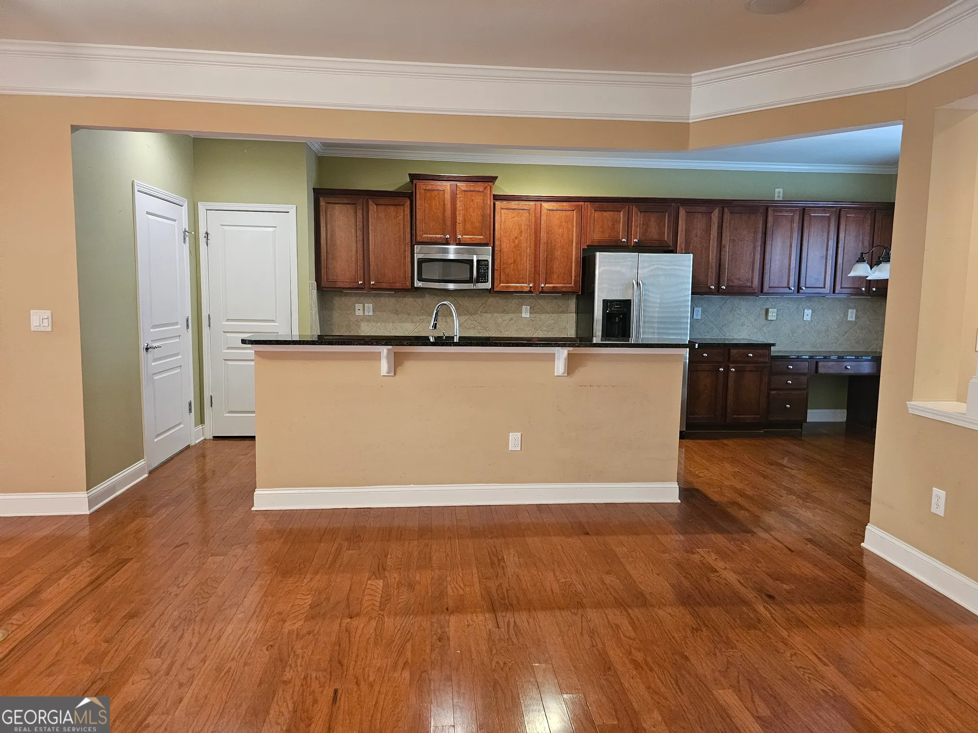 Property Slideshow image 11 of 41 | 5911 chimney rock dr, Hoschton, GA, 30548