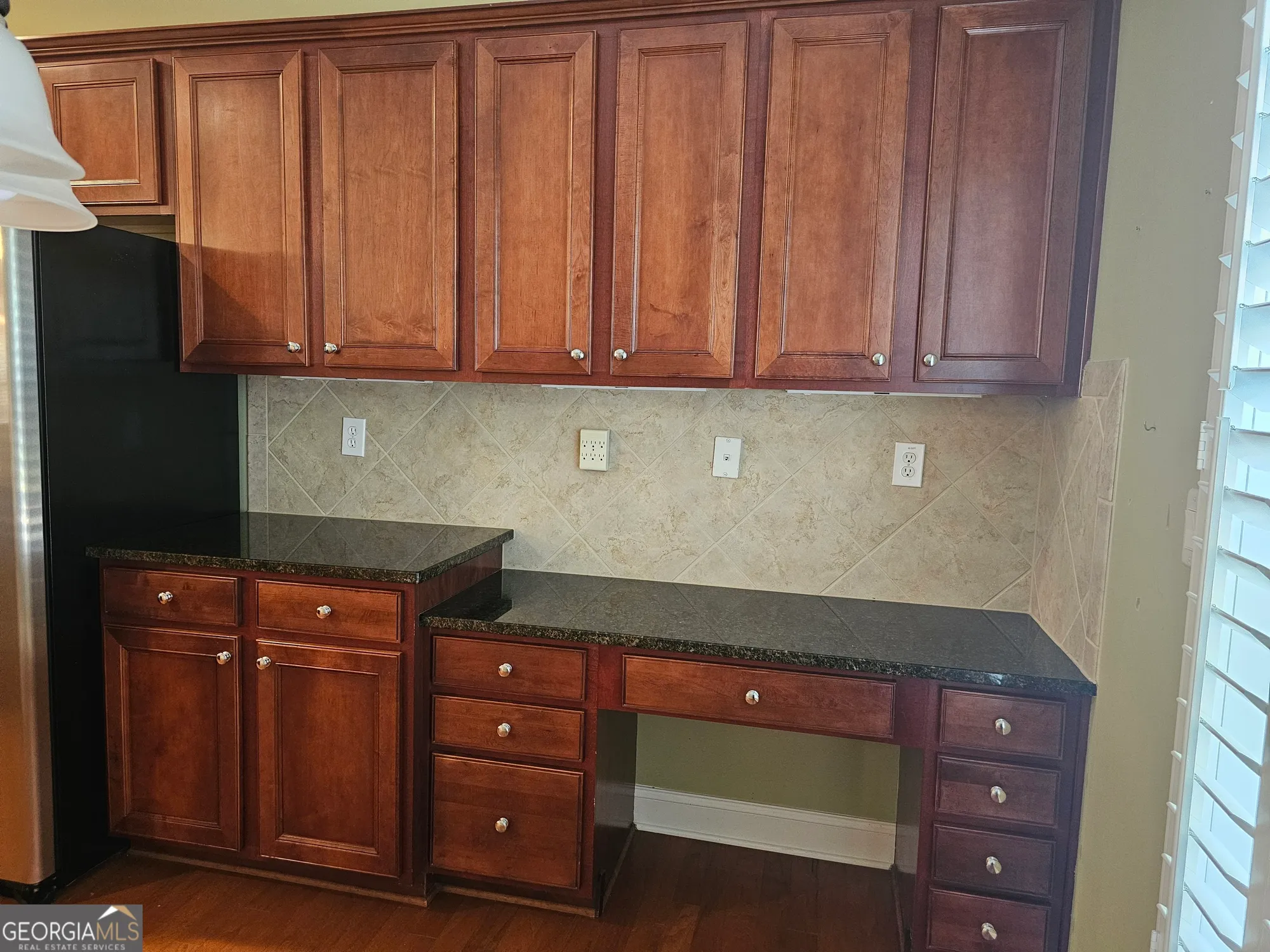 Property Slideshow image 19 of 41 | 5911 chimney rock dr, Hoschton, GA, 30548