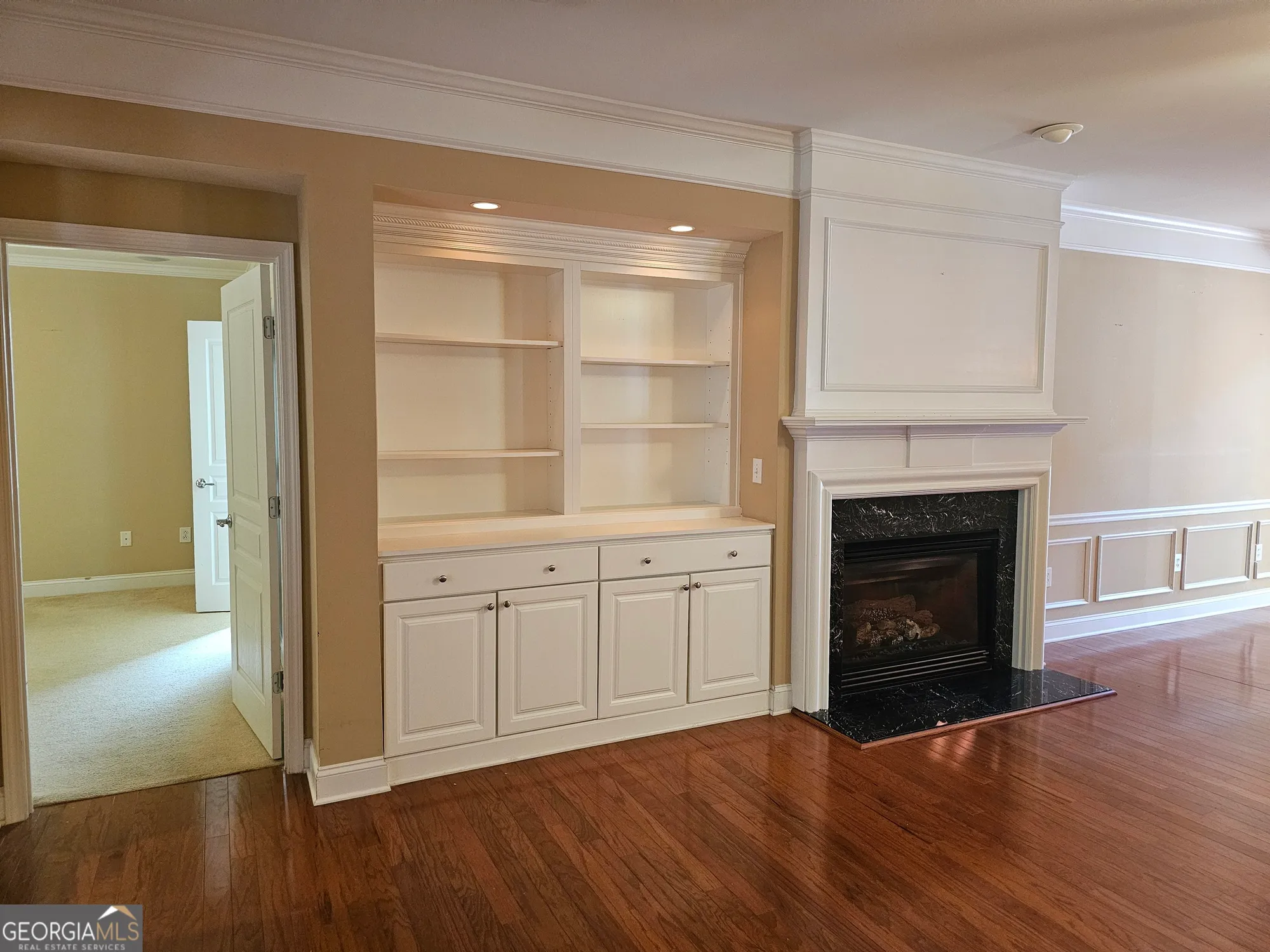 Property Slideshow image 22 of 41 | 5911 chimney rock dr, Hoschton, GA, 30548