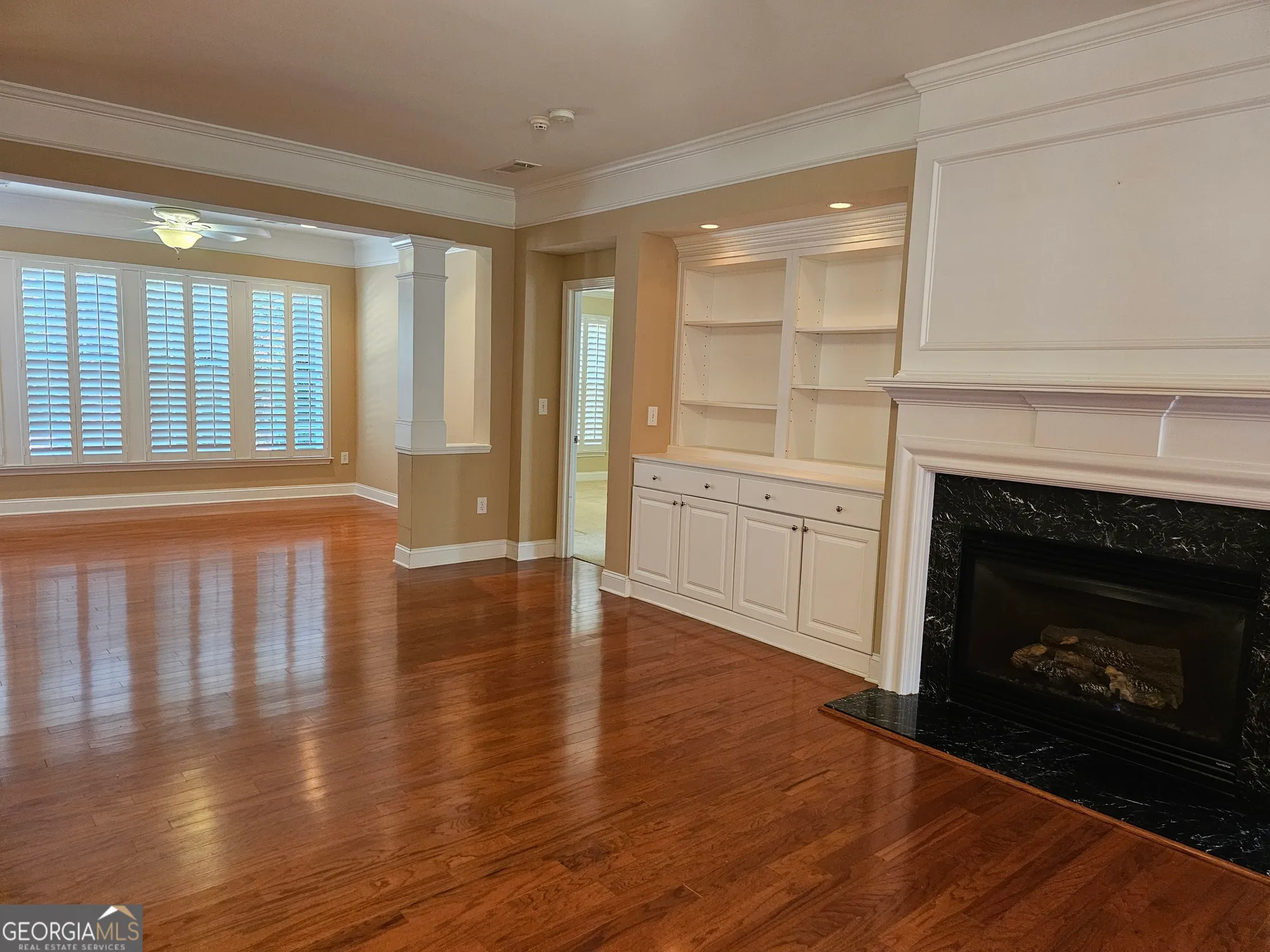 Property Slideshow image 9 of 41 | 5911 chimney rock dr, Hoschton, GA, 30548
