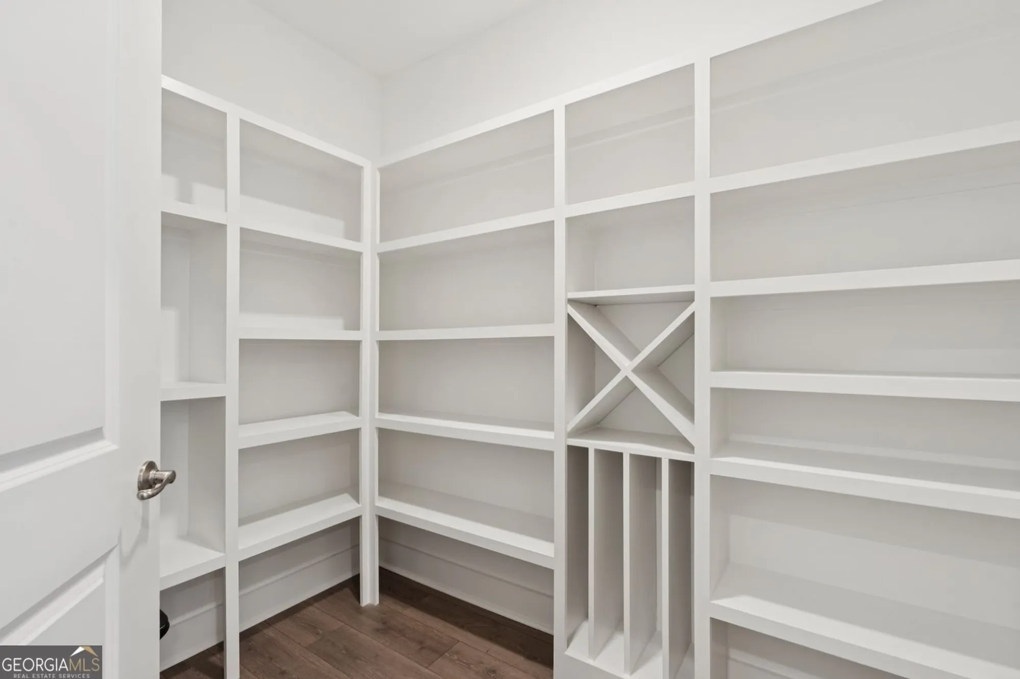 Property Slideshow image 8 of 46 | 3321 orwell way 3106, Cumming, GA, 30041